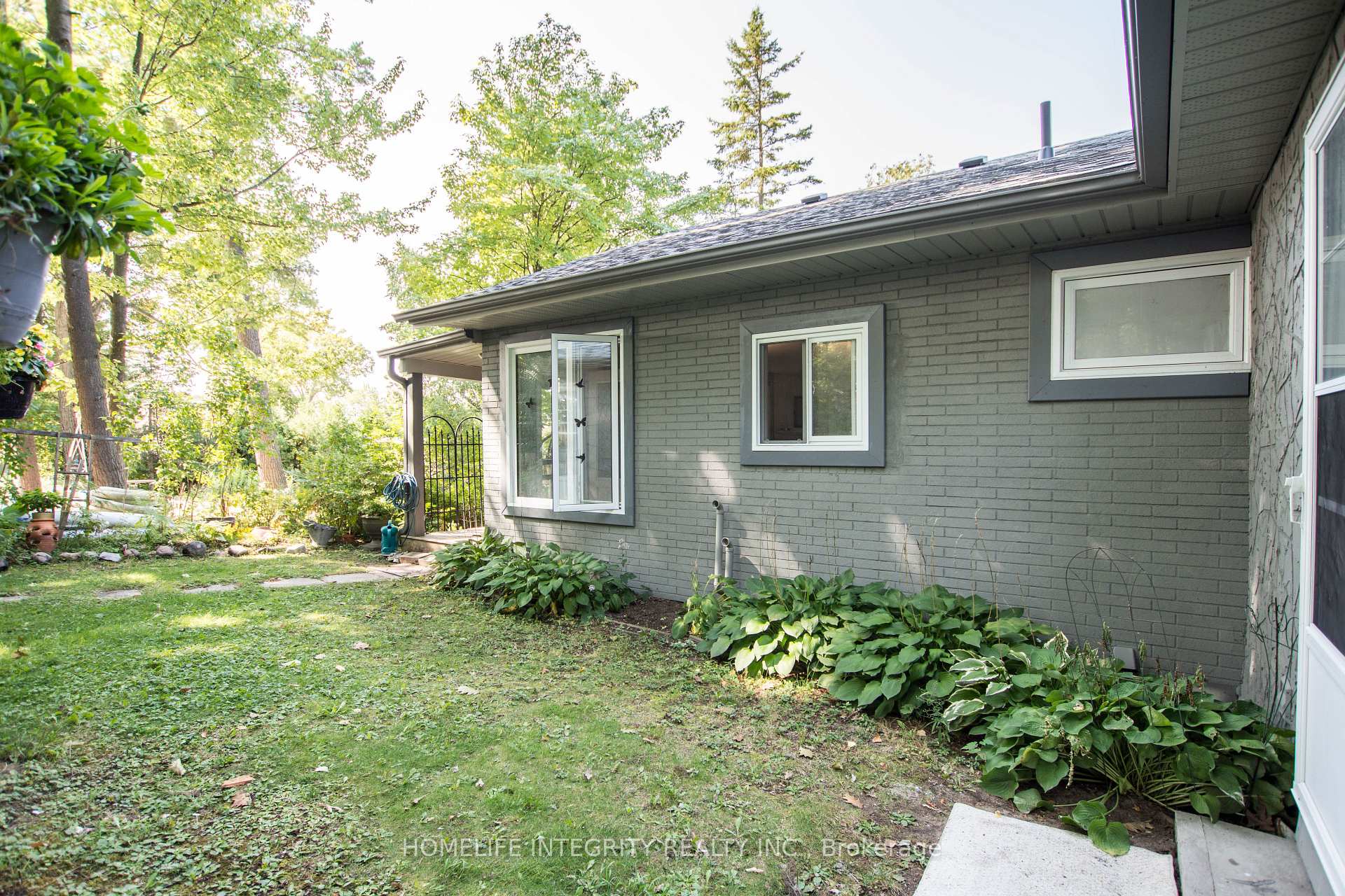 Photo 37 of 2197 Tiny Beaches Road S, Tiny, Rural Tiny — HOMEH