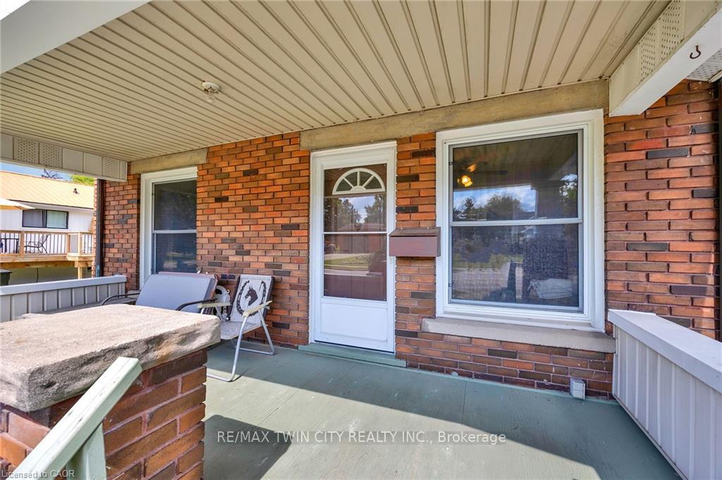 Photo 28 of 57 Bloomingdale Road N, Kitchener, Bridgeport — HOMEH