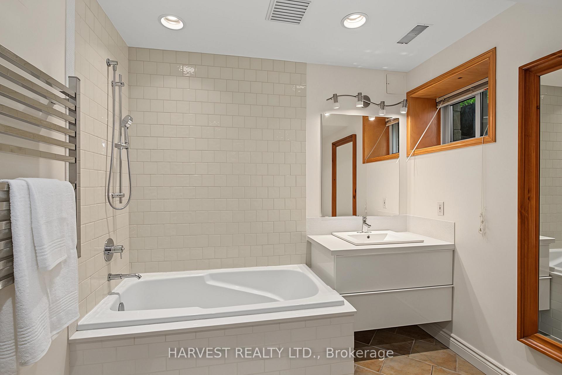 Photo 38 of 1488 Rosebank Road, Pickering, Woodlands — HOMEH