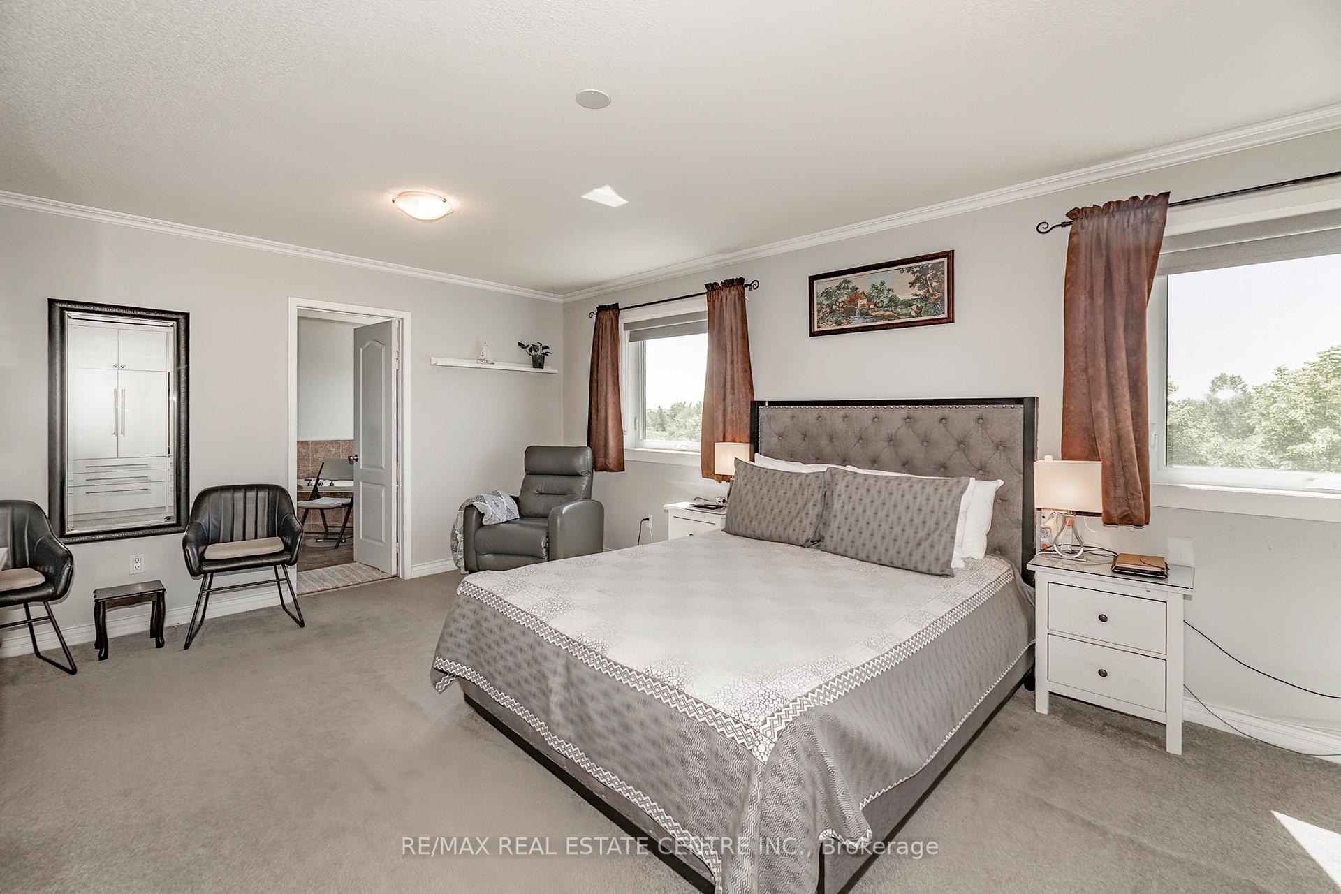 Photo 18 of 41 Ranchero Drive, Brampton, Fletcher's Meadow — HOMEH