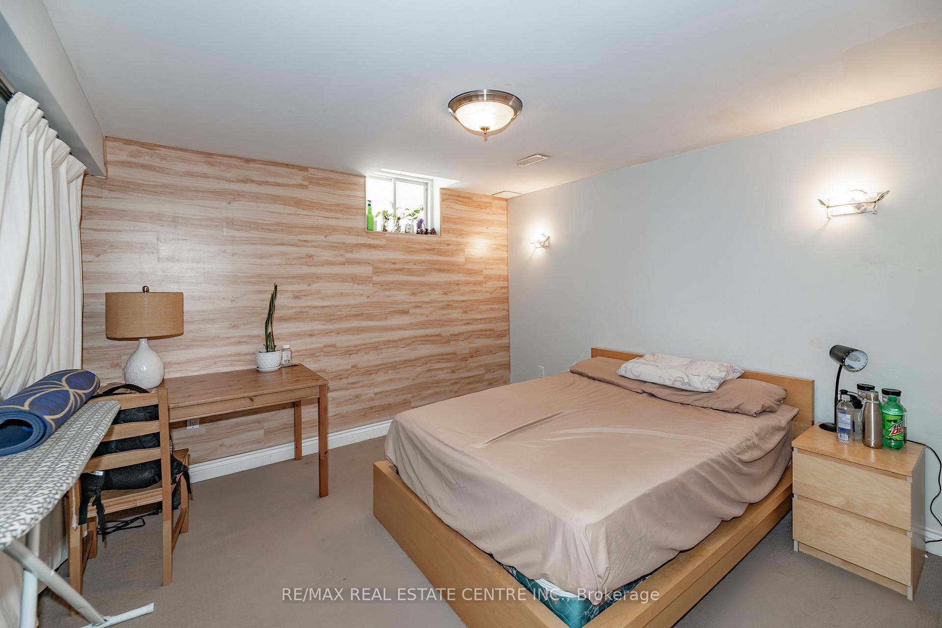 Photo 35 of 41 Ranchero Drive, Brampton, Fletcher's Meadow — HOMEH