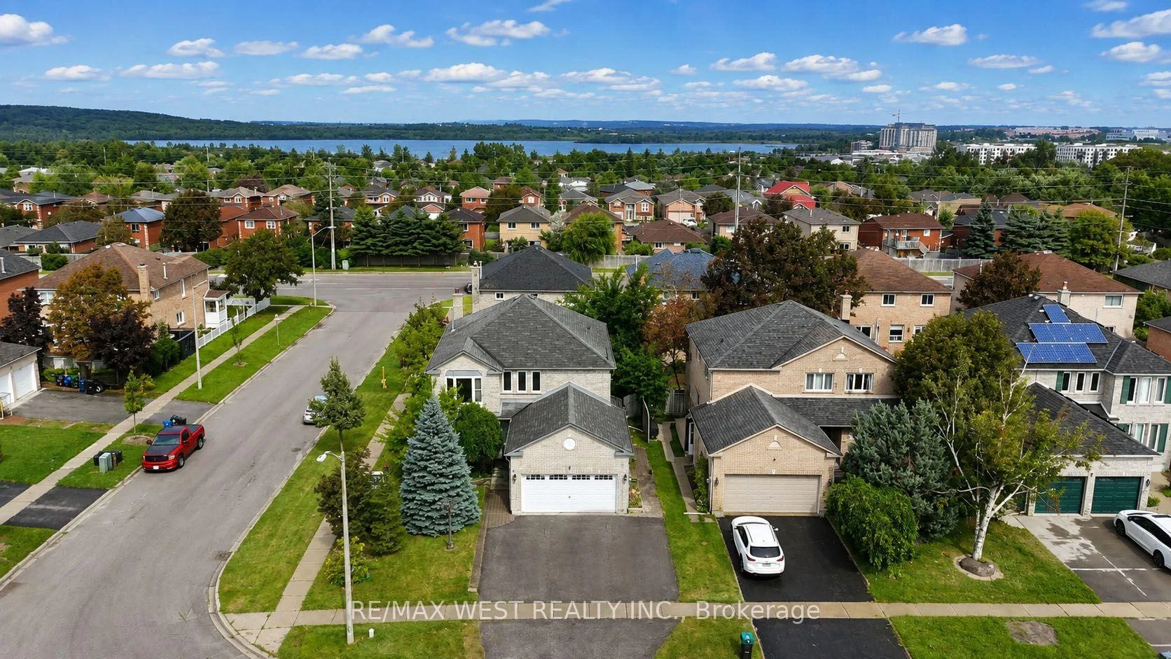 Photo 3 of 1 Cardinal Street, Barrie, Cundles East — HOMEH
