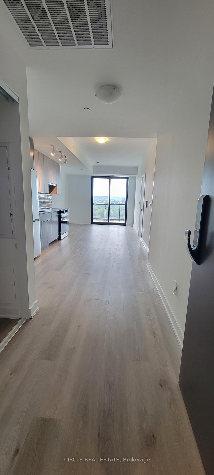 Photo 8 of Unit 1711, 2075 Lakeshore Road, Burlington, Brant — HOMEH