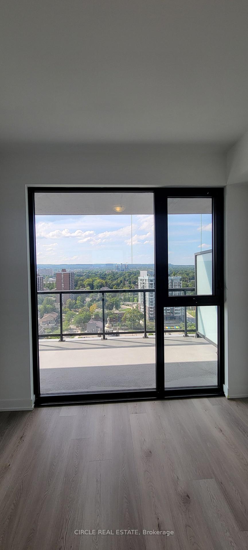Photo 15 of Unit 1711, 2075 Lakeshore Road, Burlington, Brant — HOMEH
