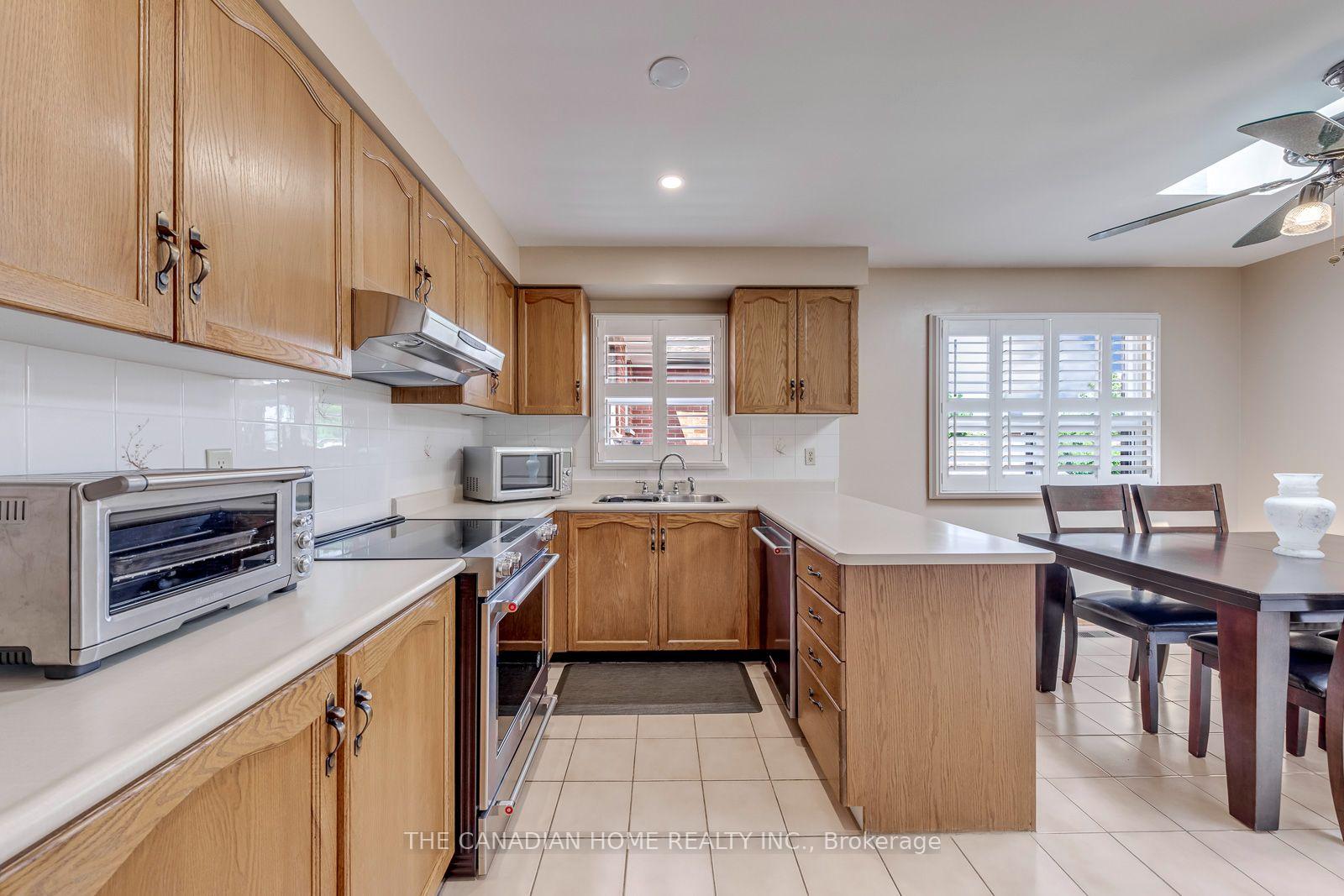 Photo 21 of 5472 Bourget Drive, Mississauga, Hurontario — HOMEH