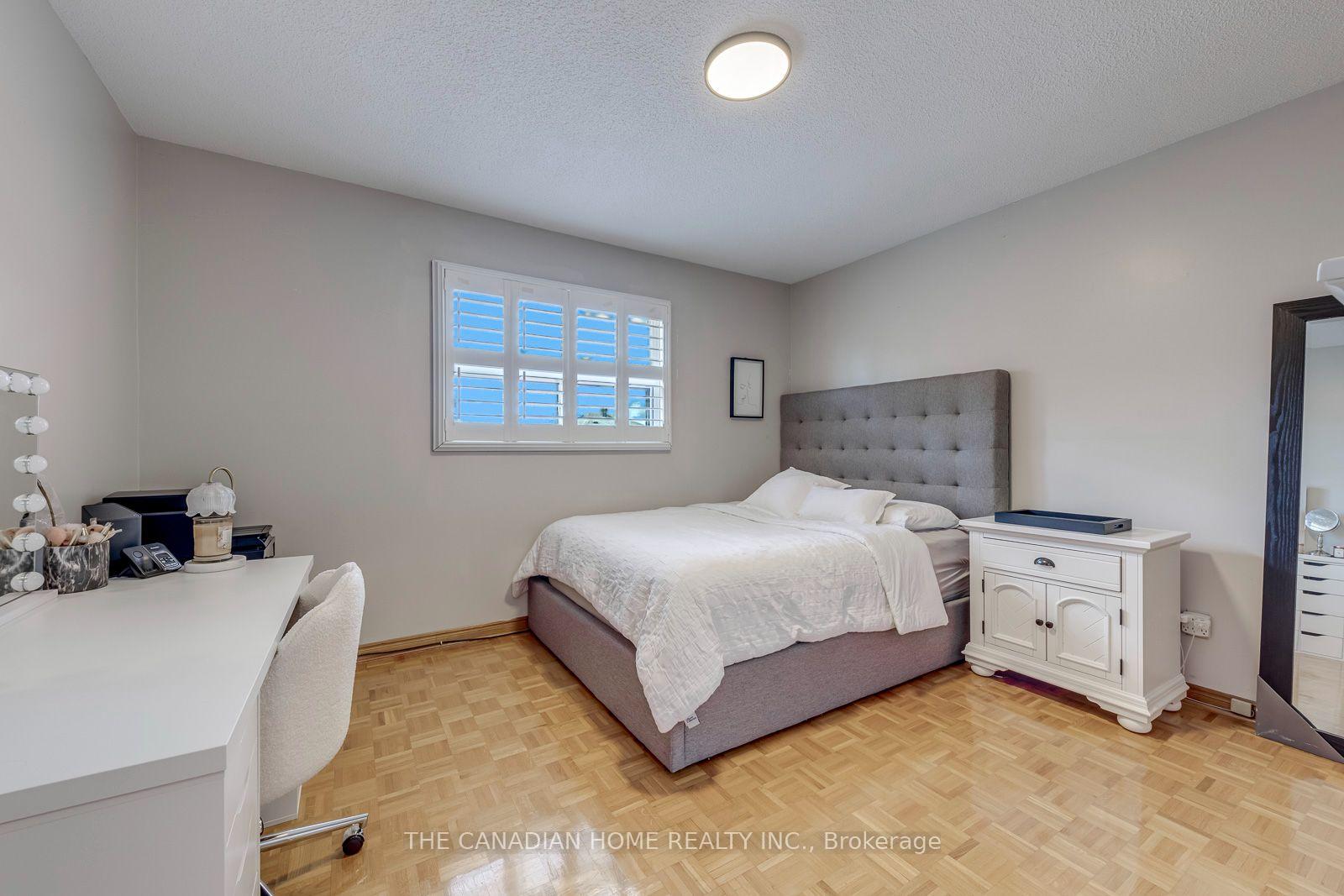 Photo 24 of 5472 Bourget Drive, Mississauga, Hurontario — HOMEH