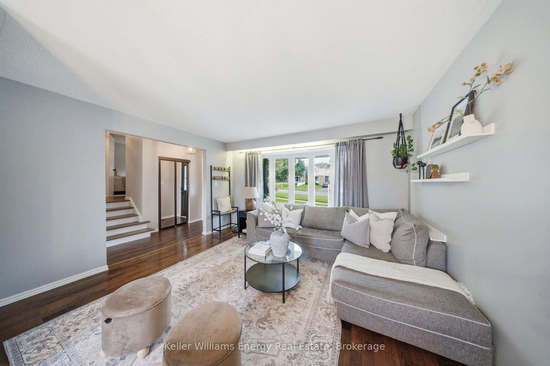 Photo 7 of 233 Phillip Murray Avenue, Oshawa, Lakeview — HOMEH