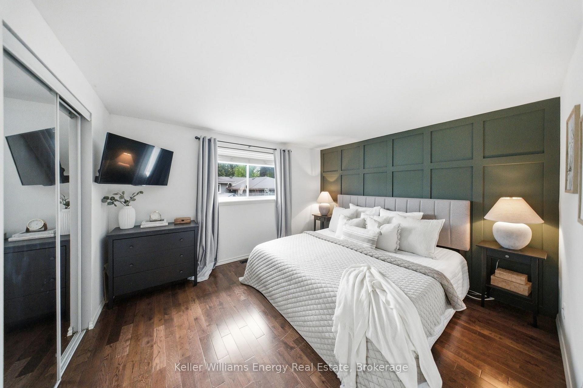 Photo 14 of 233 Phillip Murray Avenue, Oshawa, Lakeview — HOMEH
