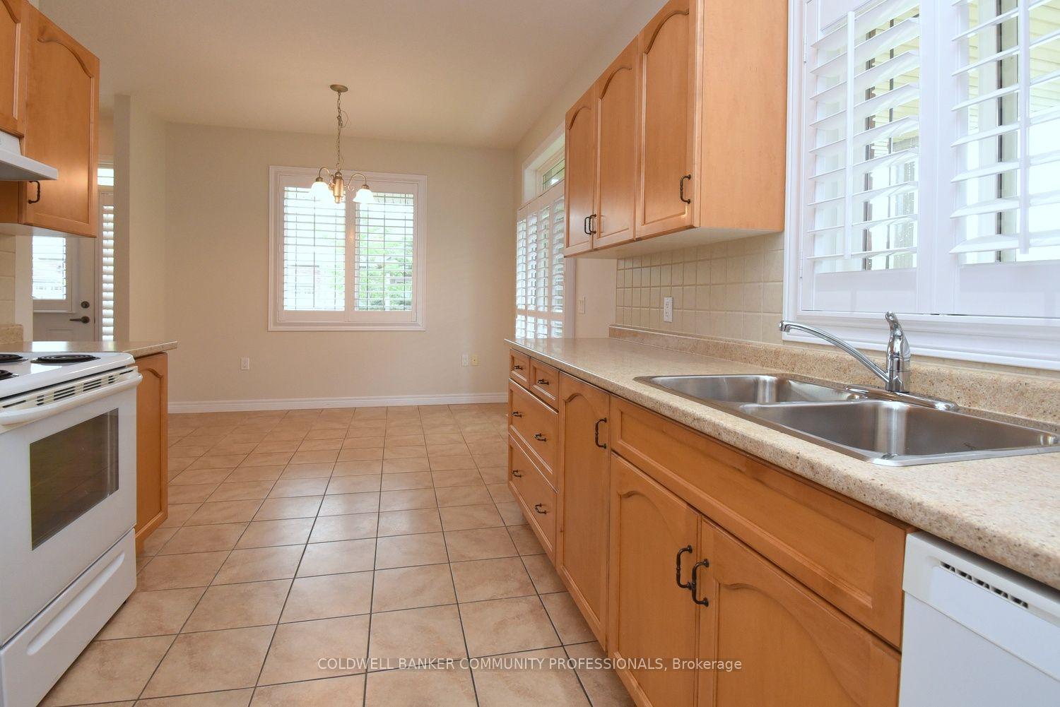 Photo 16 of 19 Stickland Lane, Hamilton, Binbrook — HOMEH