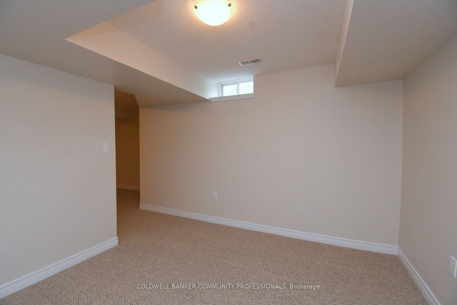 Photo 33 of 19 Stickland Lane, Hamilton, Binbrook — HOMEH