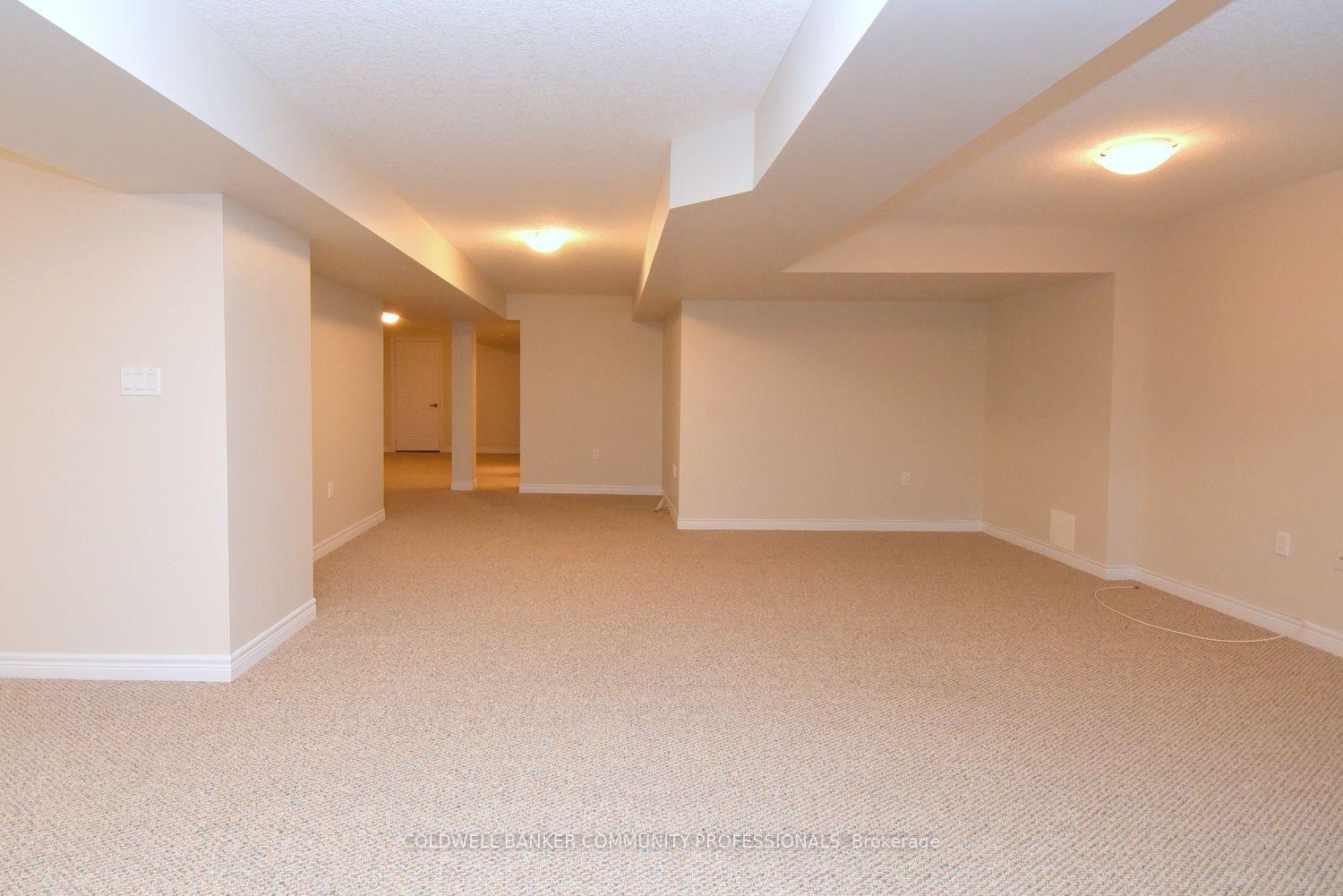 Photo 36 of 19 Stickland Lane, Hamilton, Binbrook — HOMEH