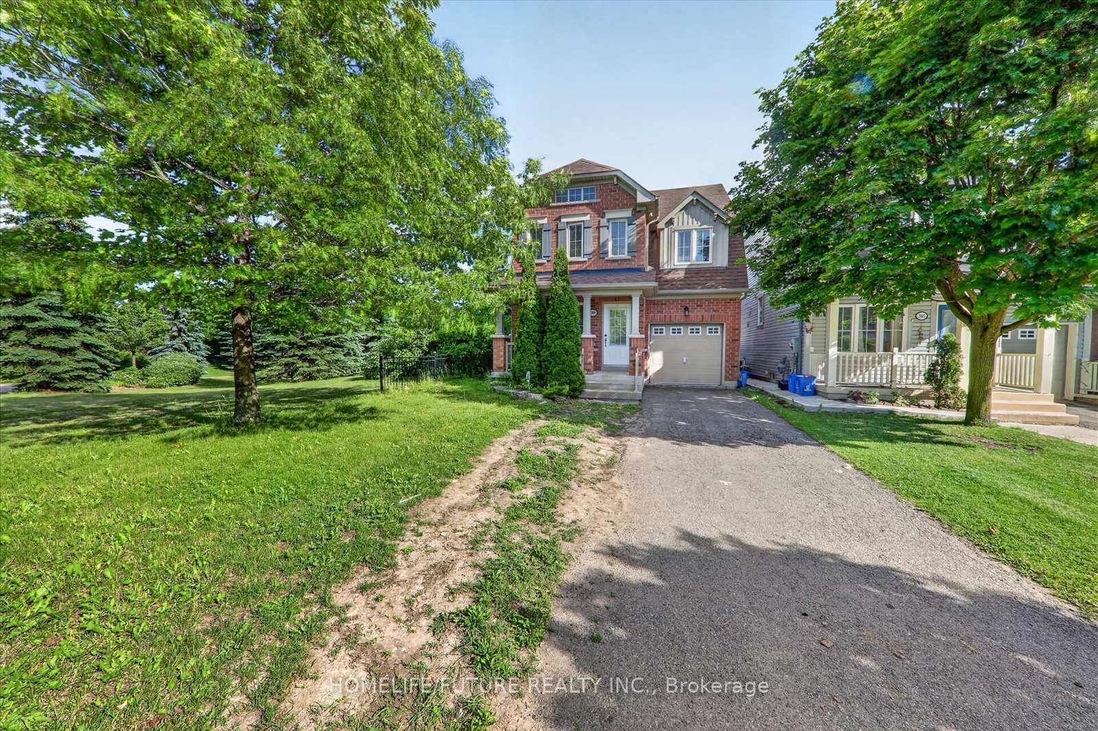 Photo 2 of 2009 Secretariat Place, Oshawa, Windfields — HOMEH