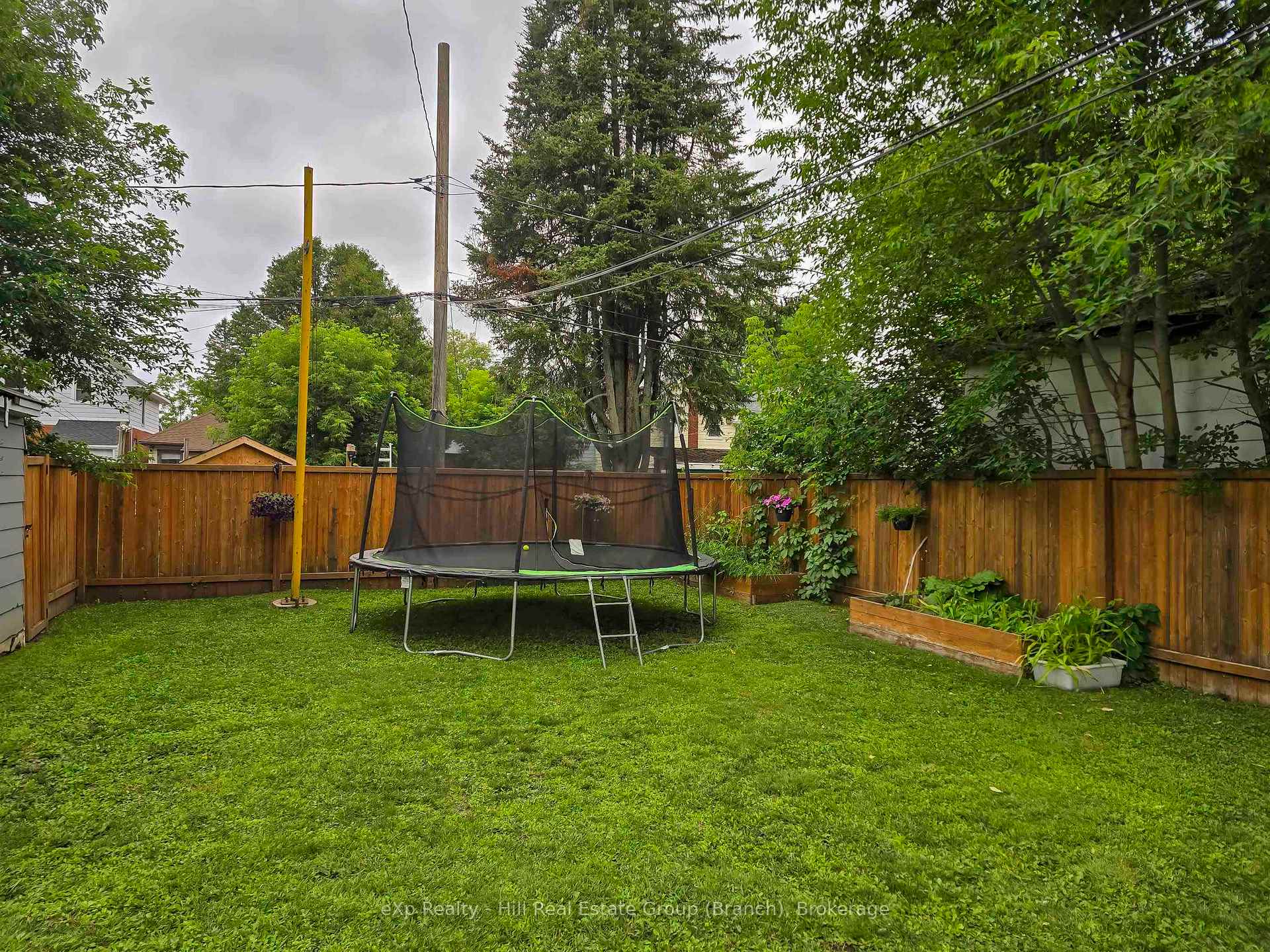 Photo 10 of 235 Franklin Street N, Thunder Bay, McKeller Park — HOMEH