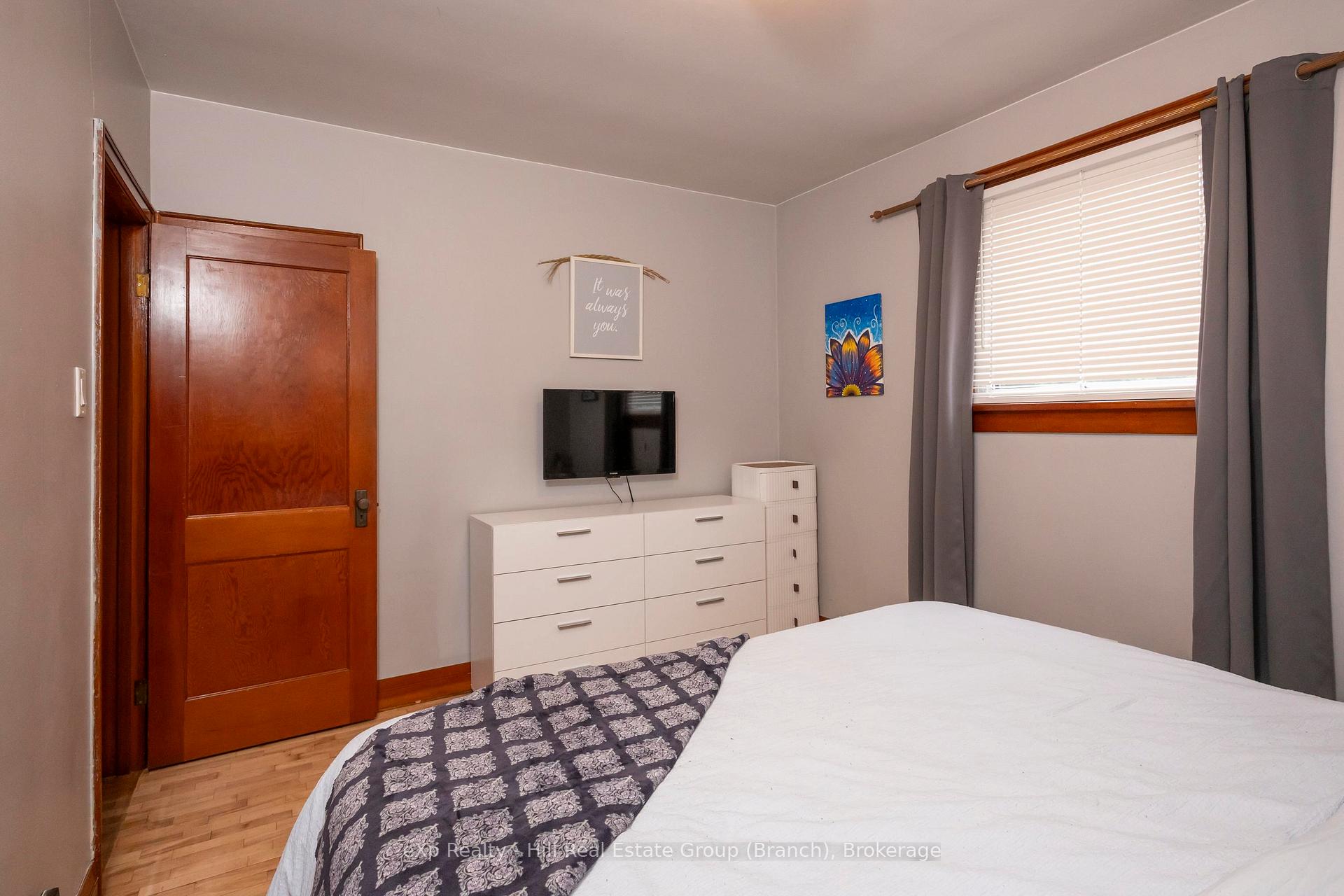 Photo 30 of 235 Franklin Street N, Thunder Bay, McKeller Park — HOMEH