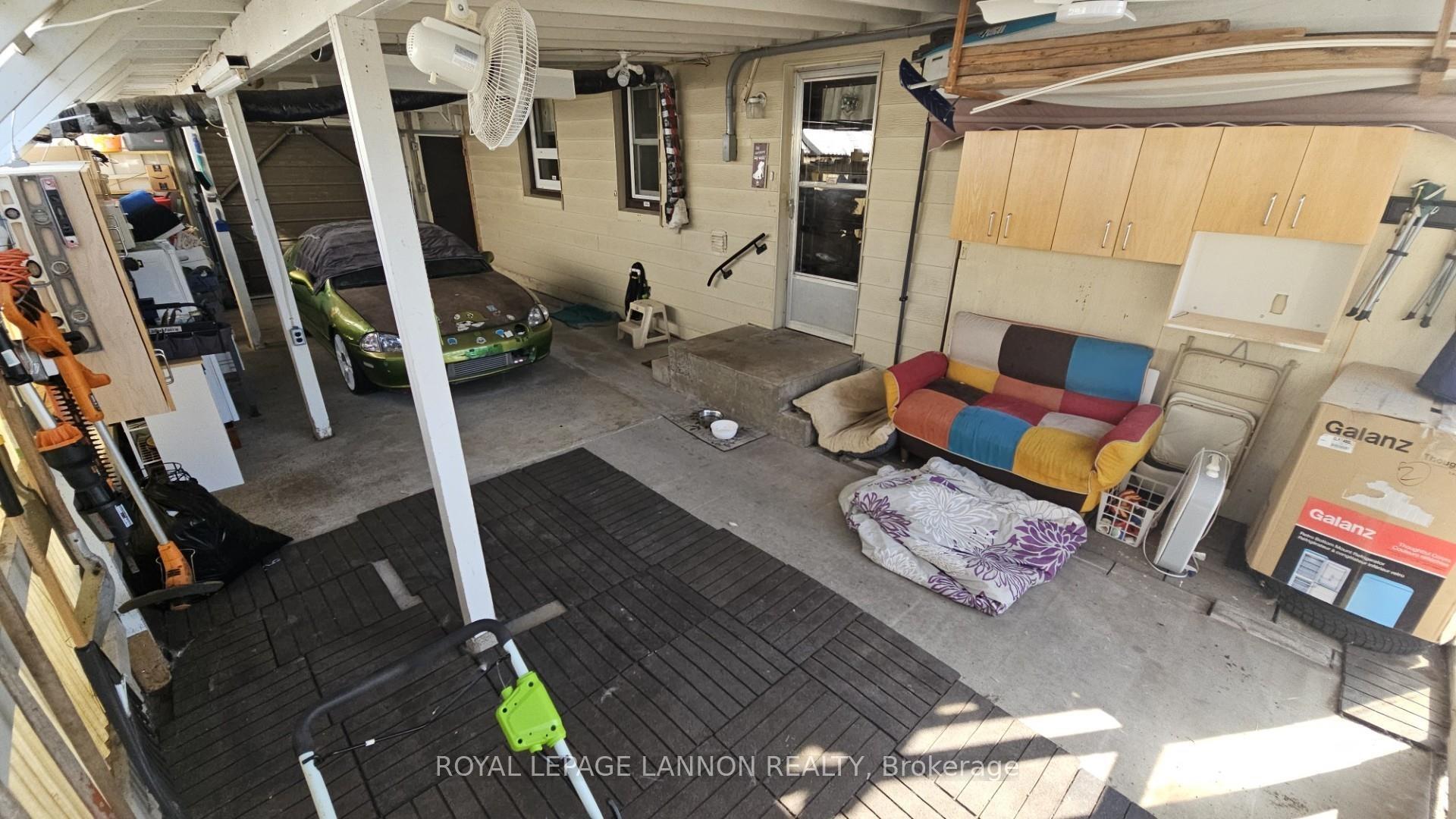 Photo 23 of 1820 Hamilton Avenue, Thunder Bay, Hyde Park — HOMEH