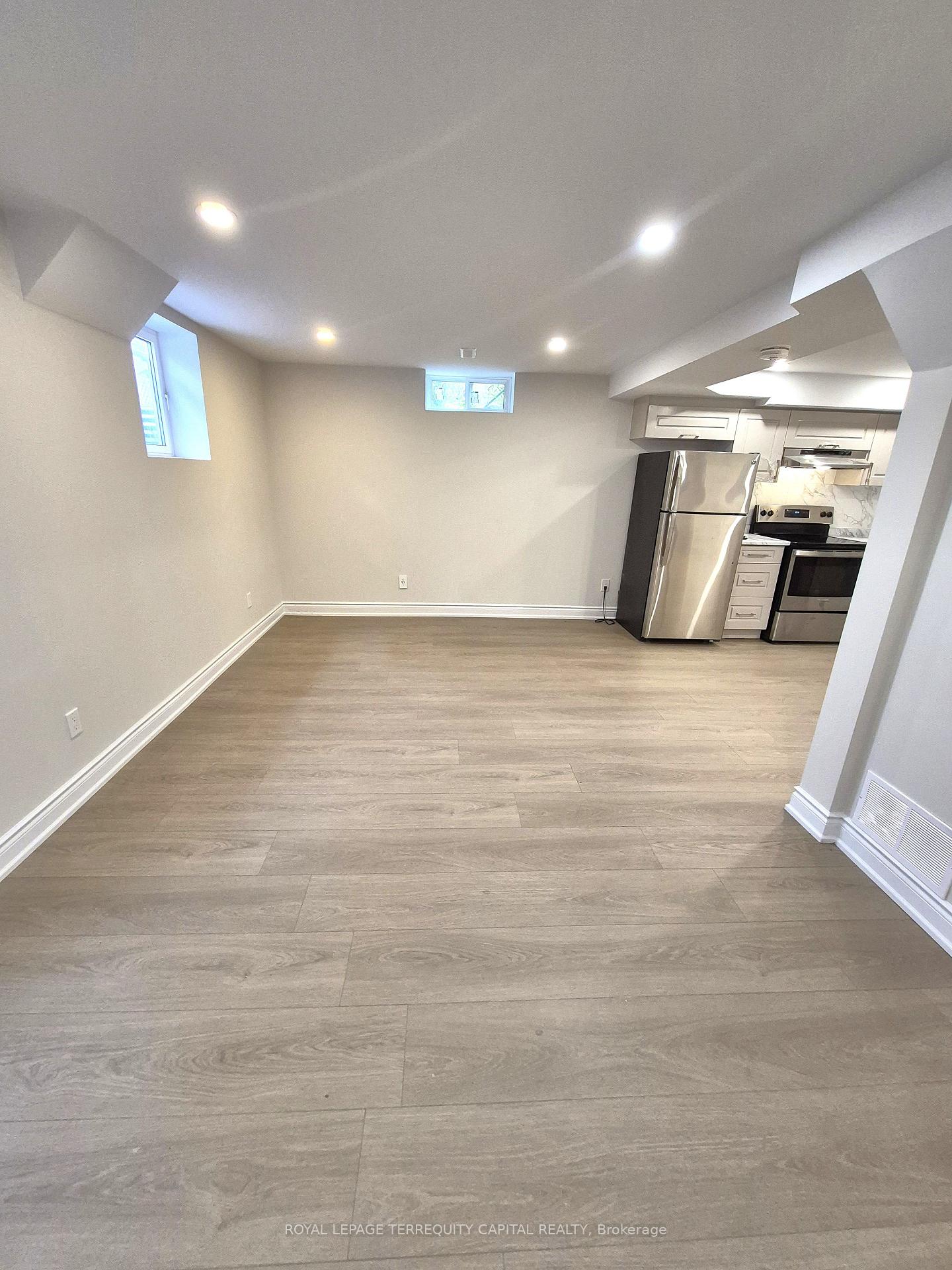 Photo 6 of Unit Lower, 58 Carlson Drive, Newmarket, Gorham-College Manor — HOMEH