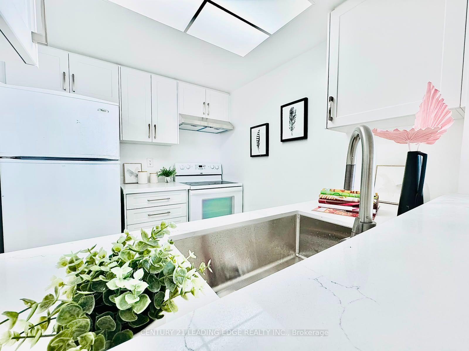 Photo 12 of Unit 1710, 7 Concorde Place, North York, Banbury-Don Mills — HOMEH