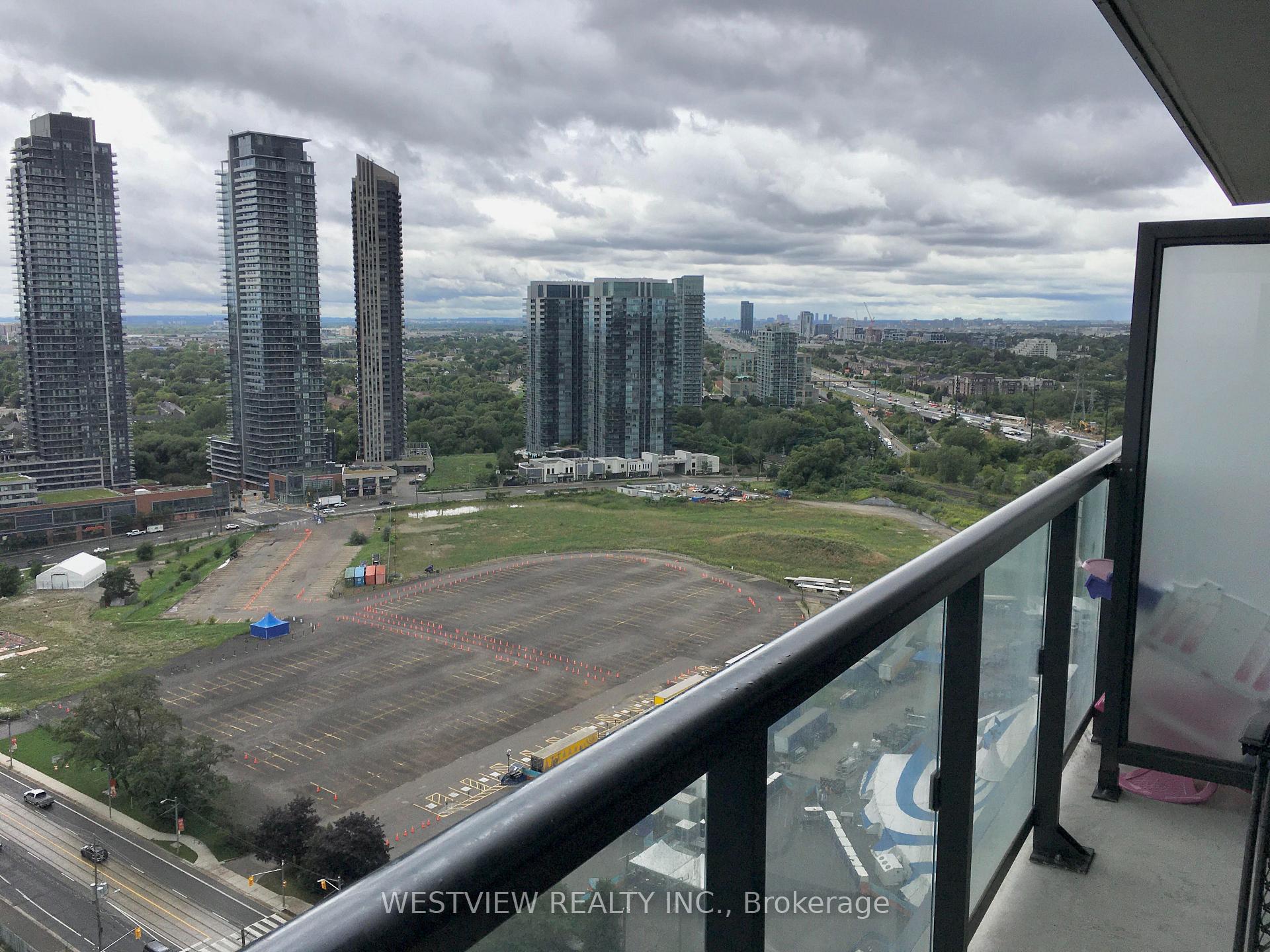 Photo 5 of Unit 2607, 38 Annie Craig Drive, Etobicoke, Mimico — HOMEH