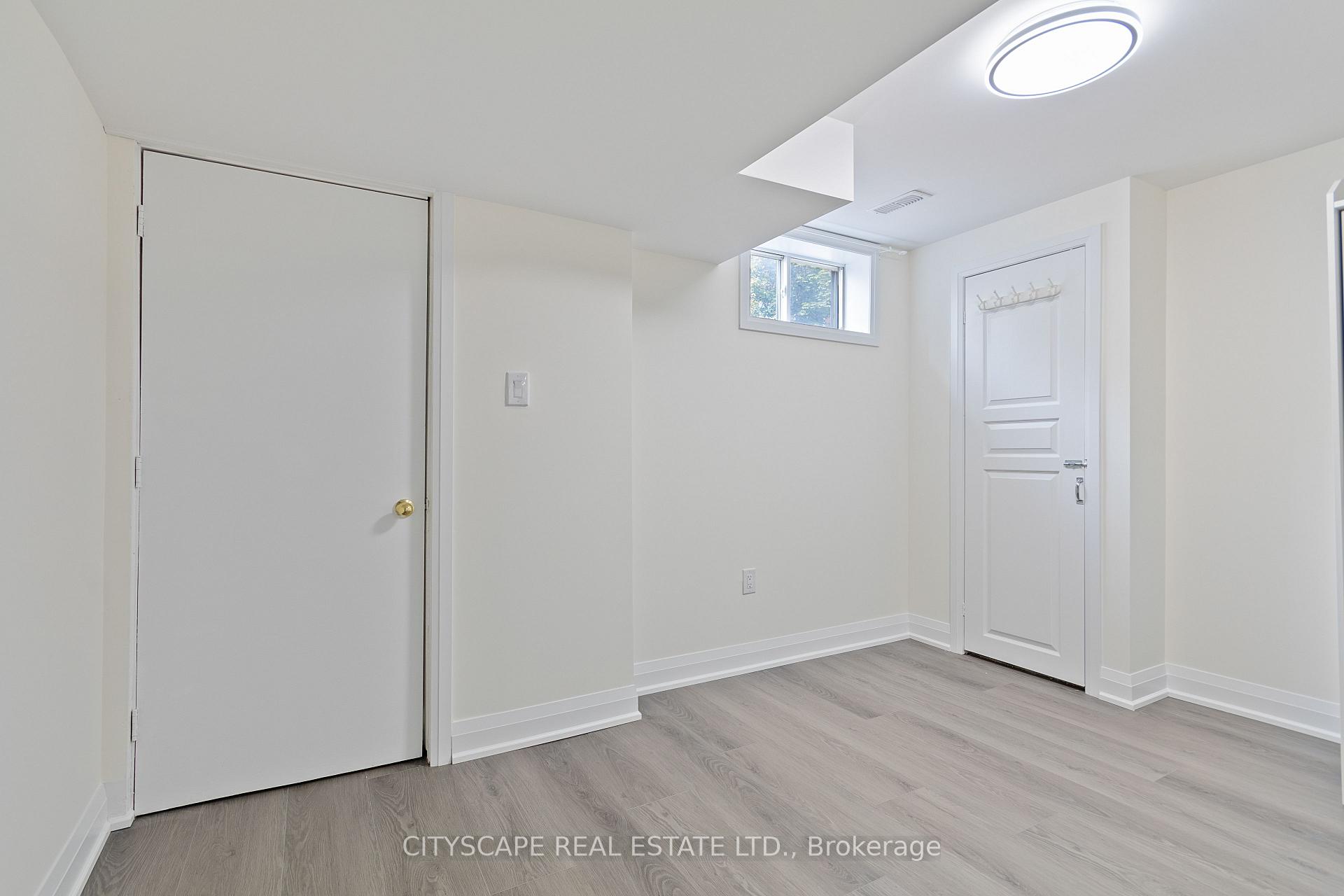 Photo 10 of Unit Lower, 163 Rankin Crescent, Toronto, Dovercourt-Wallace Emerson-Junction — HOMEH