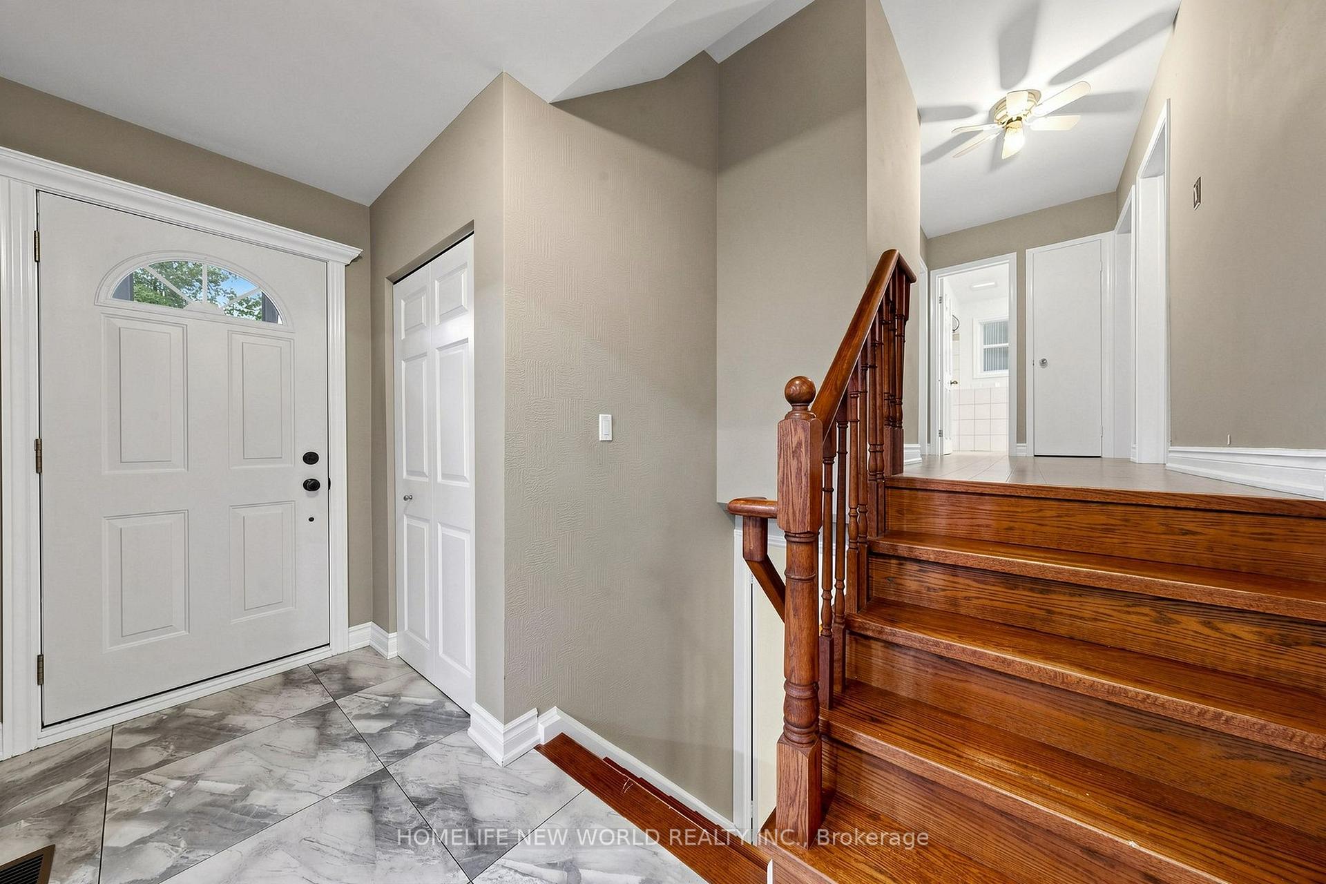Photo 11 of 6 Valleycrest Avenue, Markham, Bullock — HOMEH
