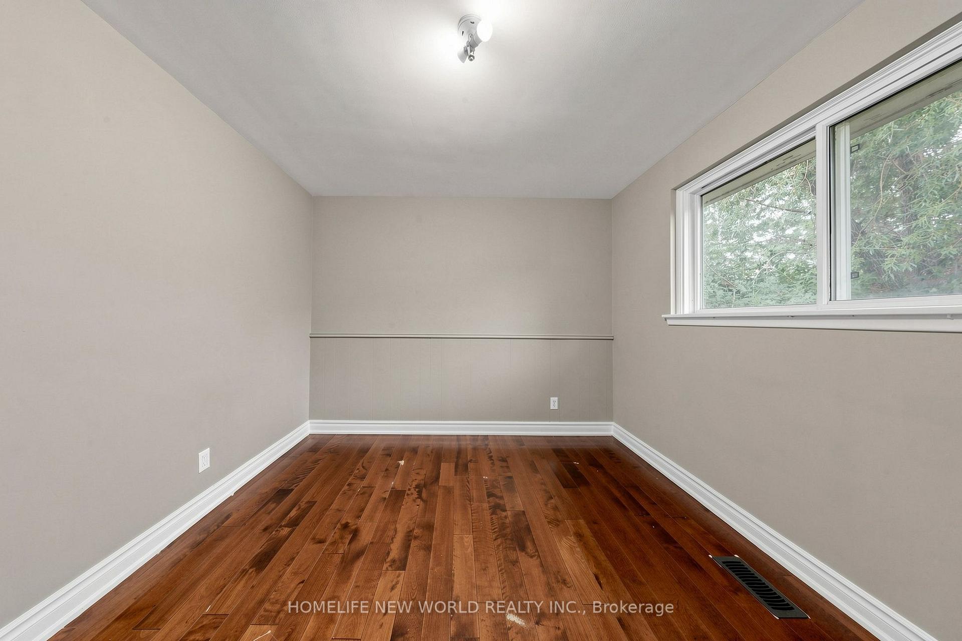 Photo 31 of 6 Valleycrest Avenue, Markham, Bullock — HOMEH