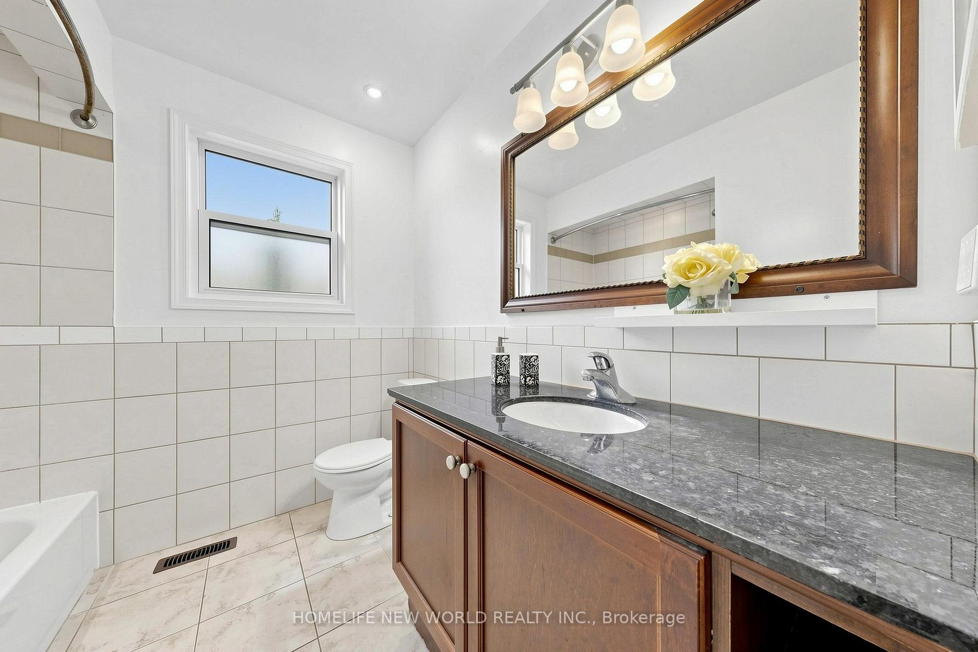 Photo 35 of 6 Valleycrest Avenue, Markham, Bullock — HOMEH