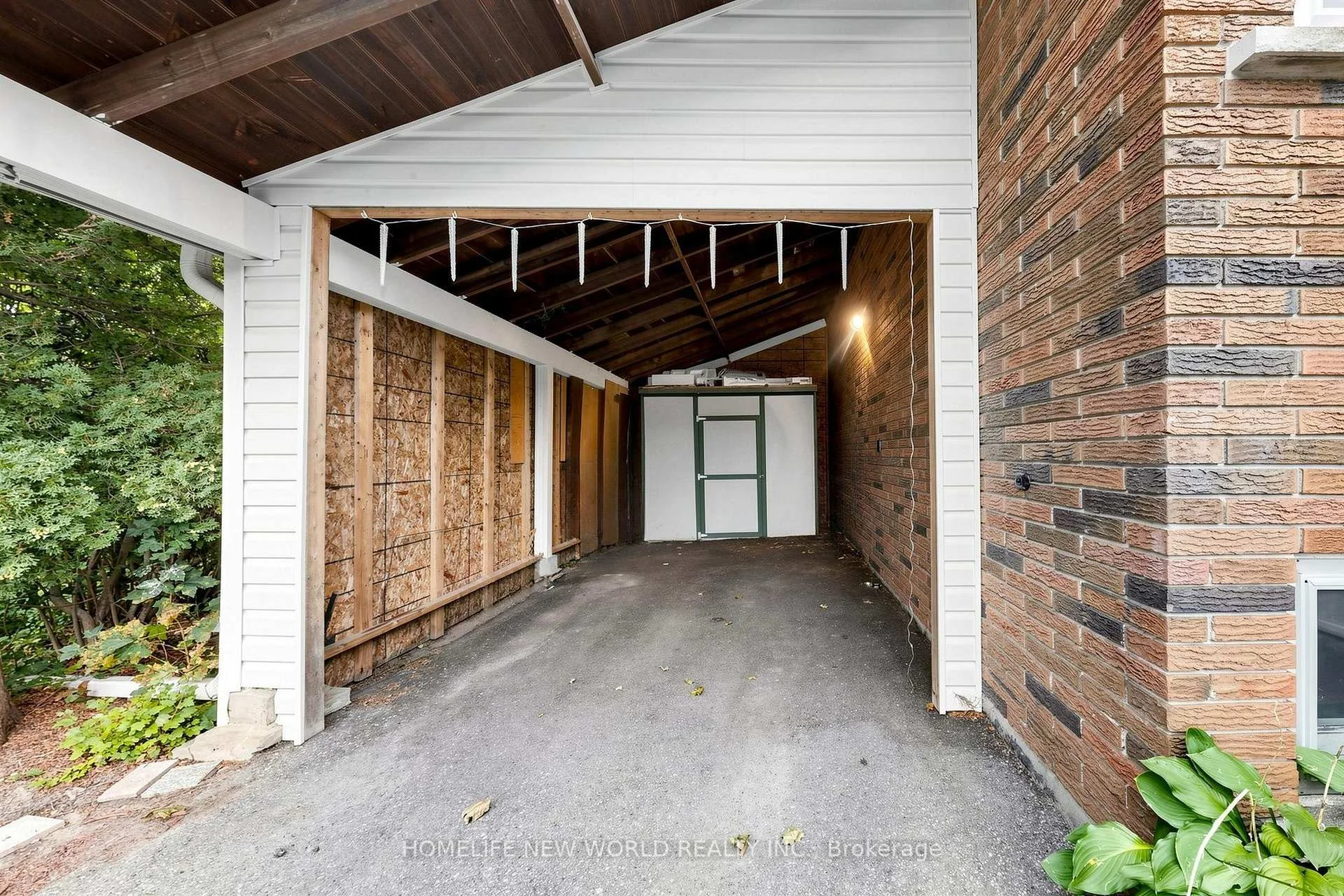 Photo 10 of 6 Valleycrest Avenue, Markham, Bullock — HOMEH