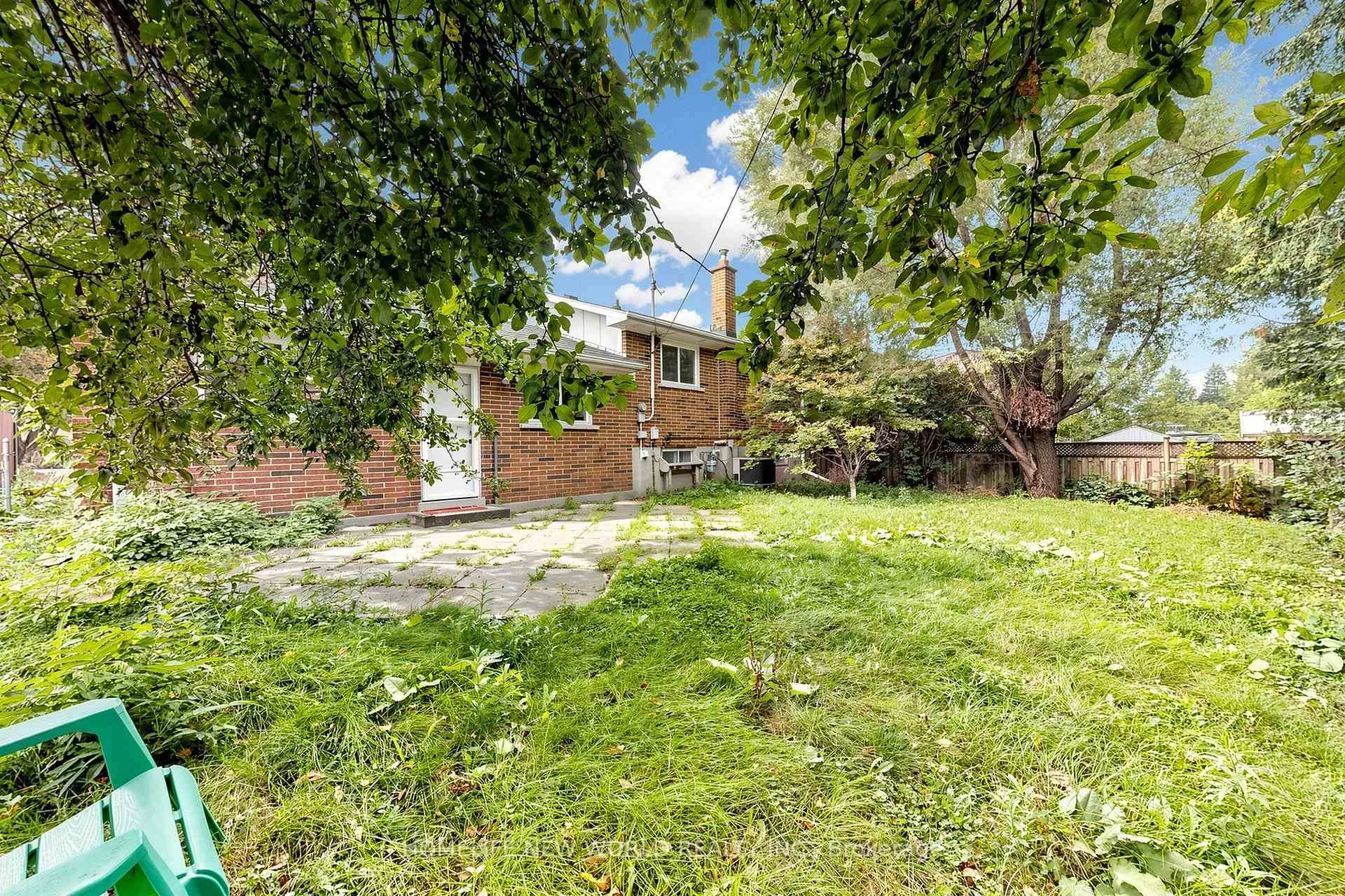 Photo 53 of 6 Valleycrest Avenue, Markham, Bullock — HOMEH