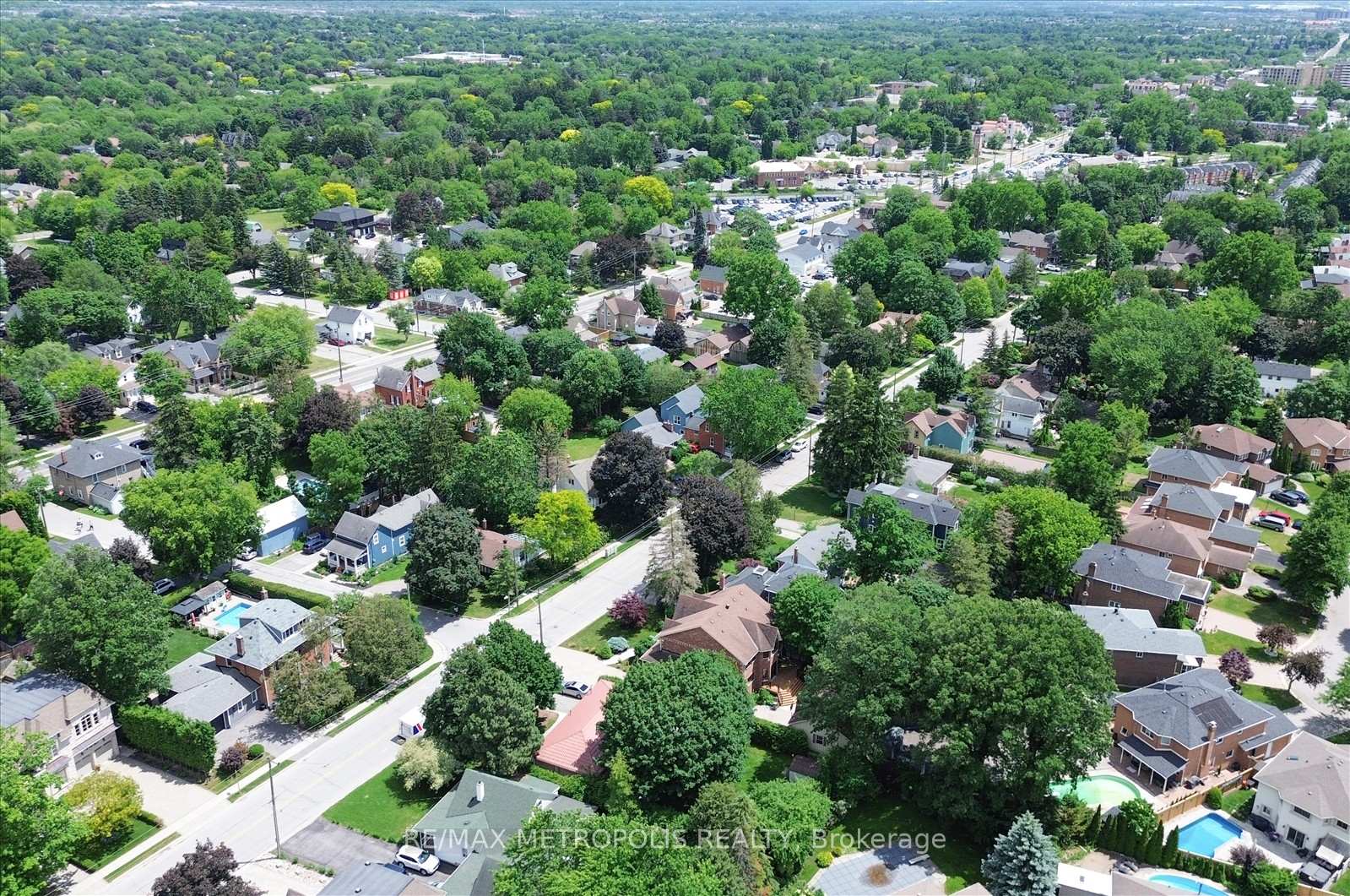 Photo 40 of 42 Peter Street, Markham, Old Markham Village — HOMEH