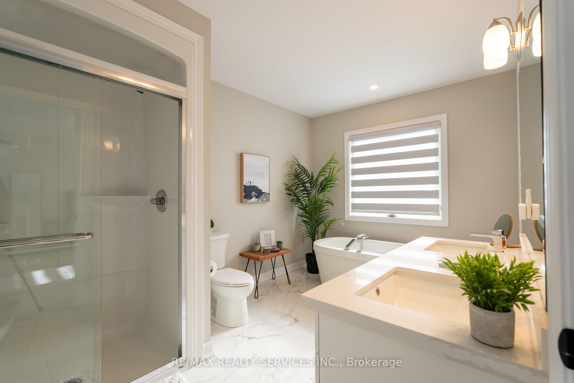 Photo 29 of 7201 Parsa Street, Niagara Falls, Brown — HOMEH