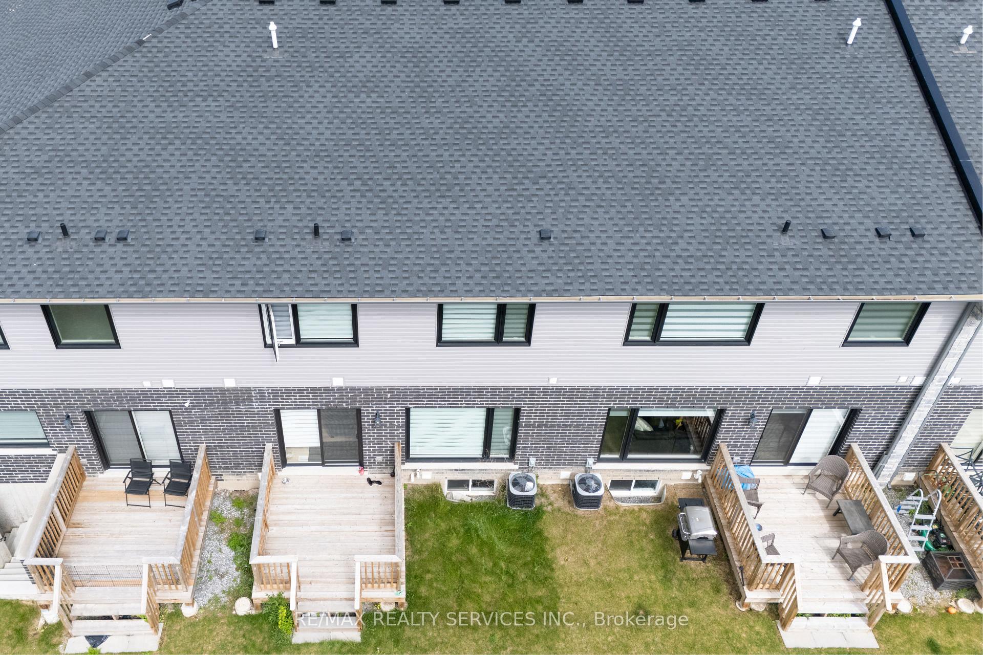 Photo 40 of 7201 Parsa Street, Niagara Falls, Brown — HOMEH