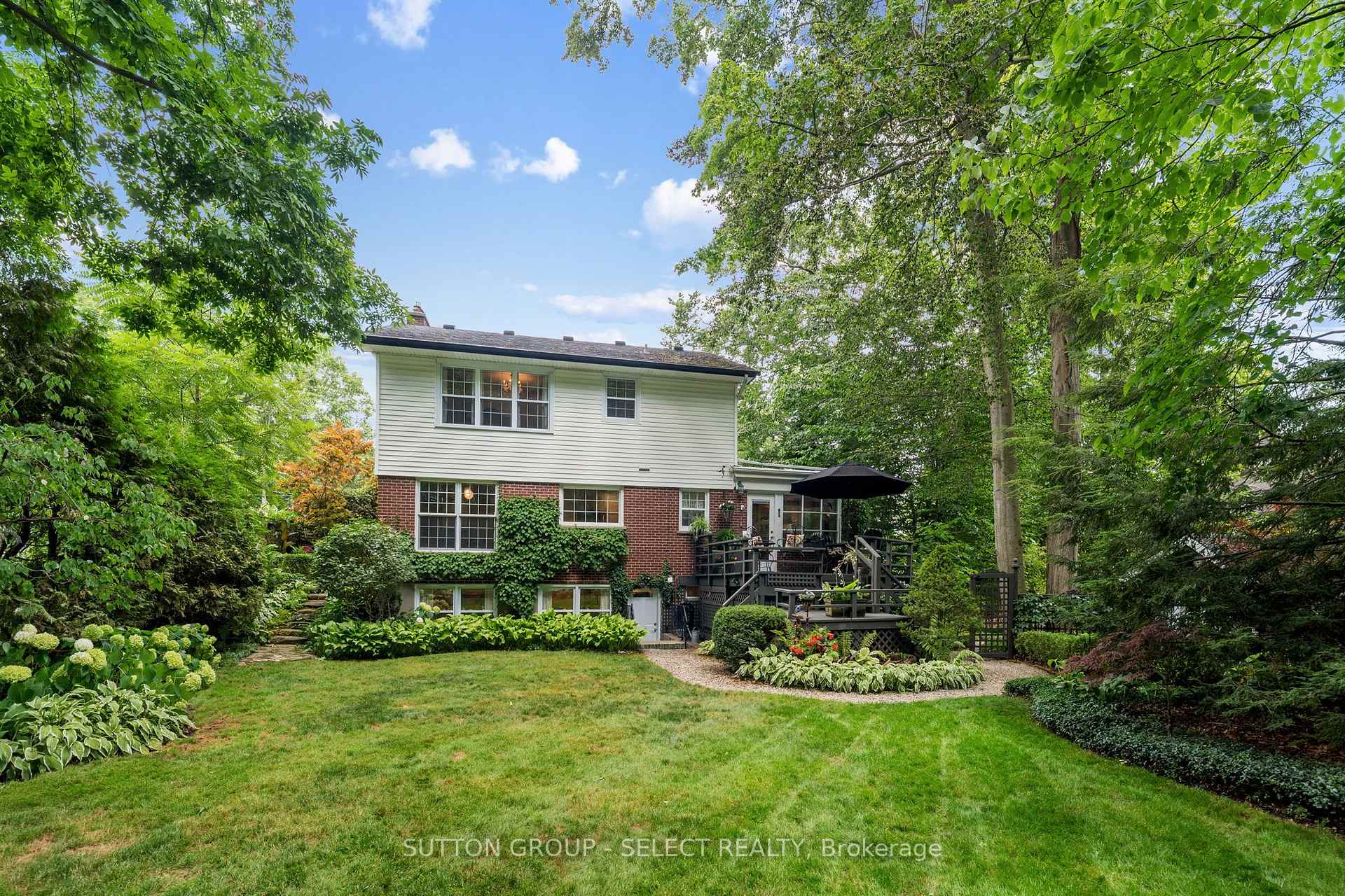 Front of 536 Adevon Avenue