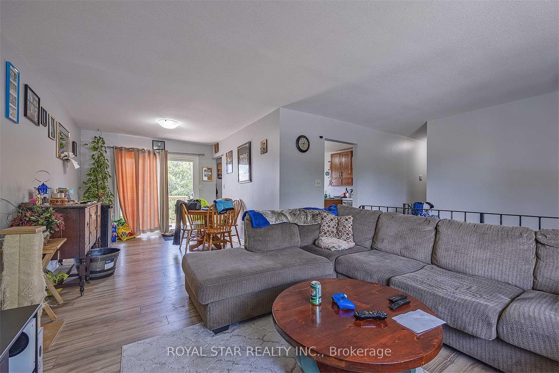Photo 8 of 181 Wilson Street, Kingston, Rideau — HOMEH