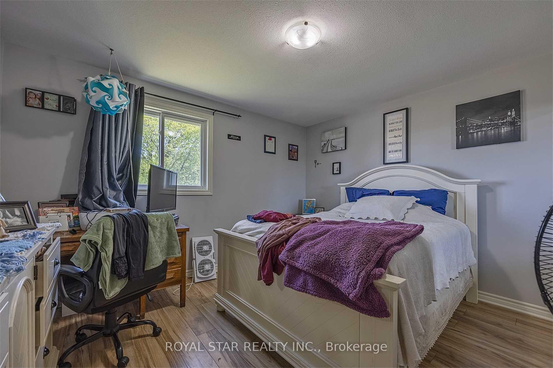 Photo 15 of 181 Wilson Street, Kingston, Rideau — HOMEH