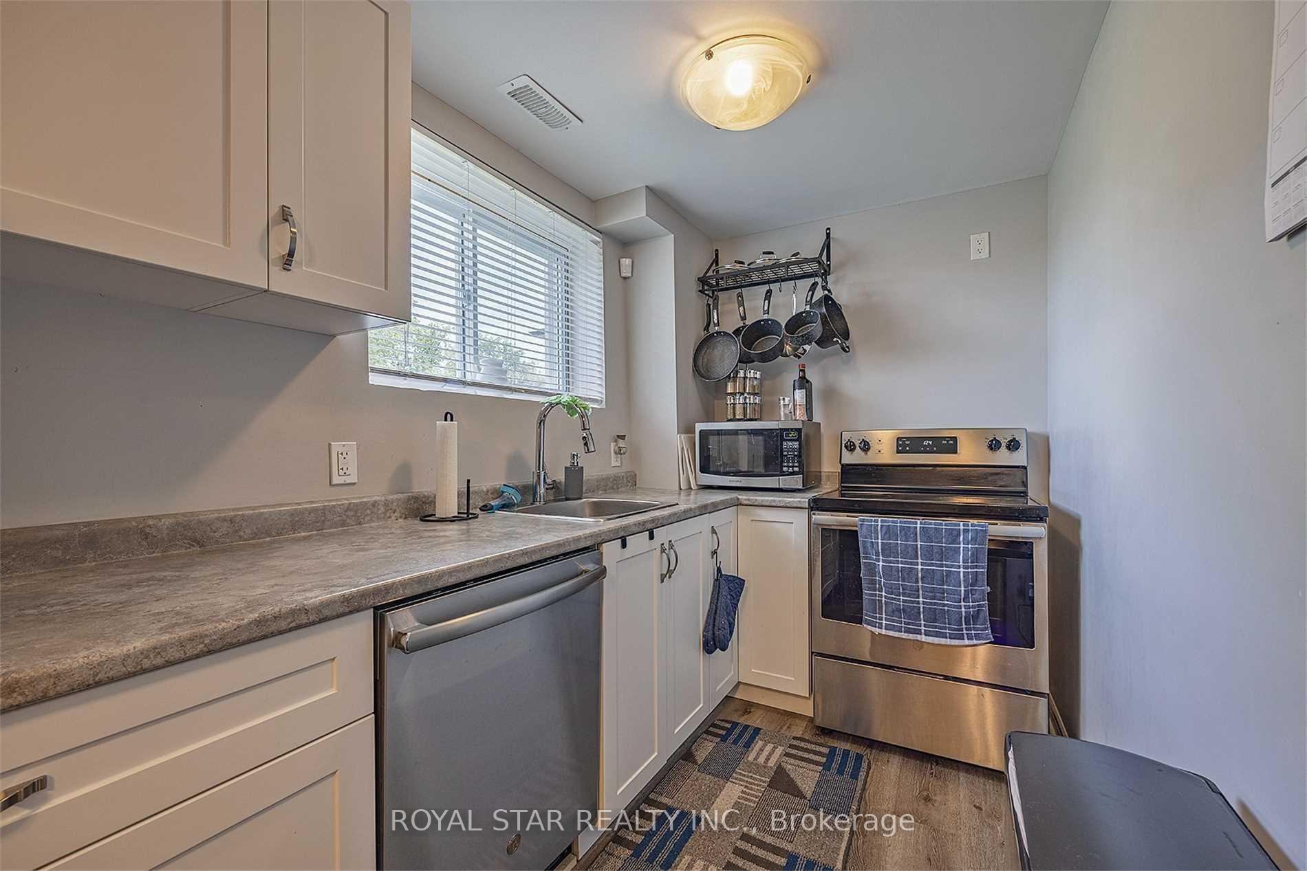 Photo 24 of 181 Wilson Street, Kingston, Rideau — HOMEH