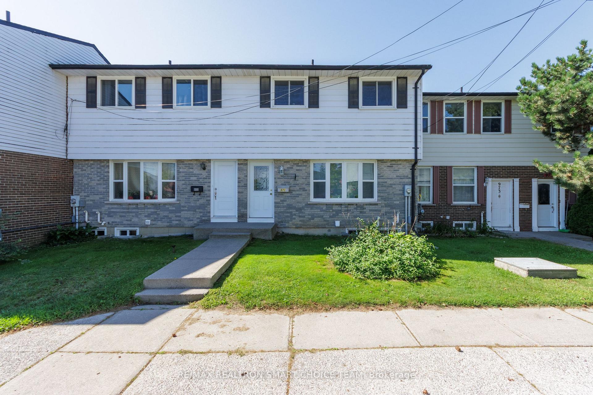 Photo 1 of 971 Oakview Avenue, Kingston, South of Taylor-Kidd Blvd — HOMEH