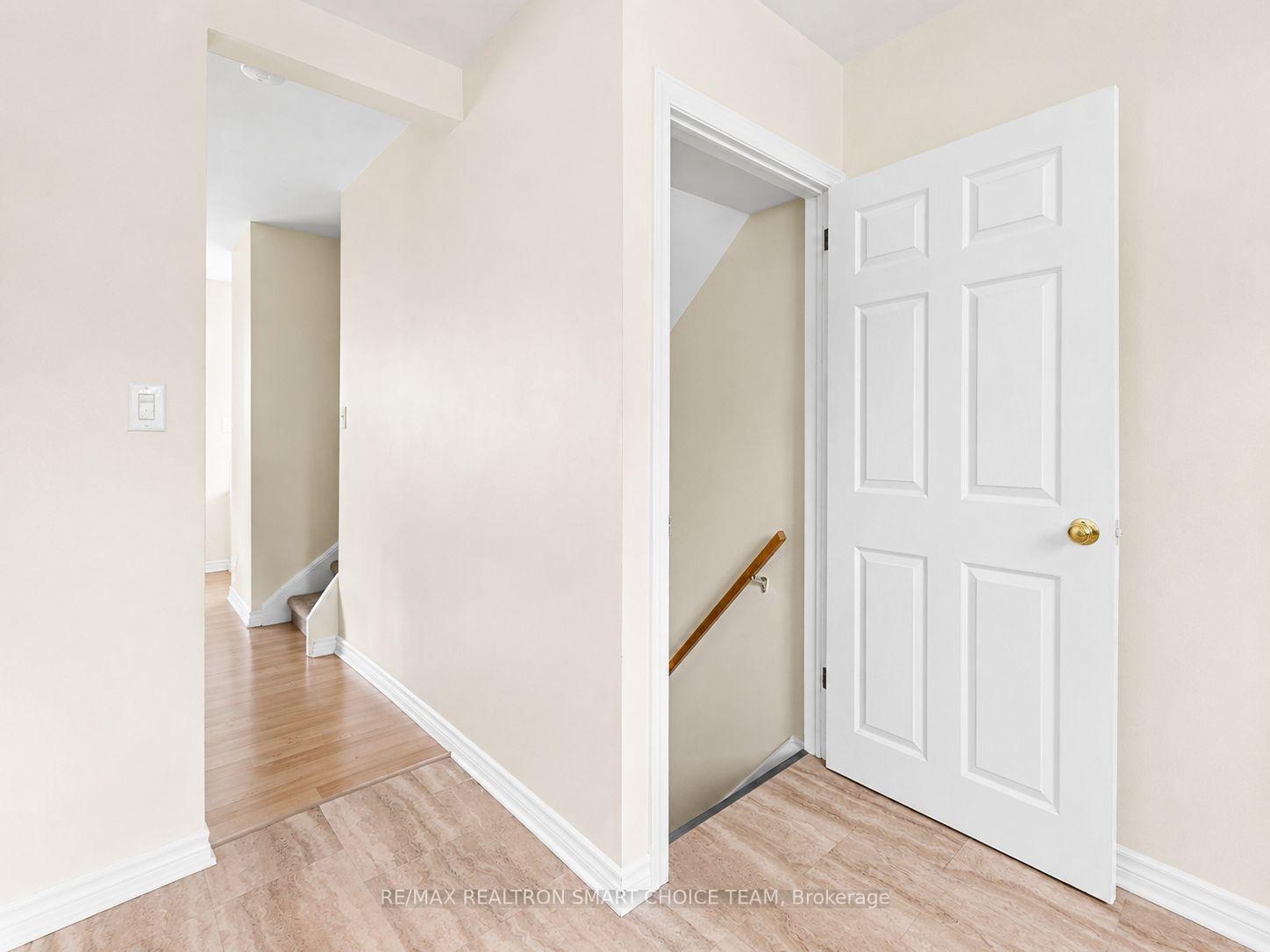 Photo 30 of 971 Oakview Avenue, Kingston, South of Taylor-Kidd Blvd — HOMEH