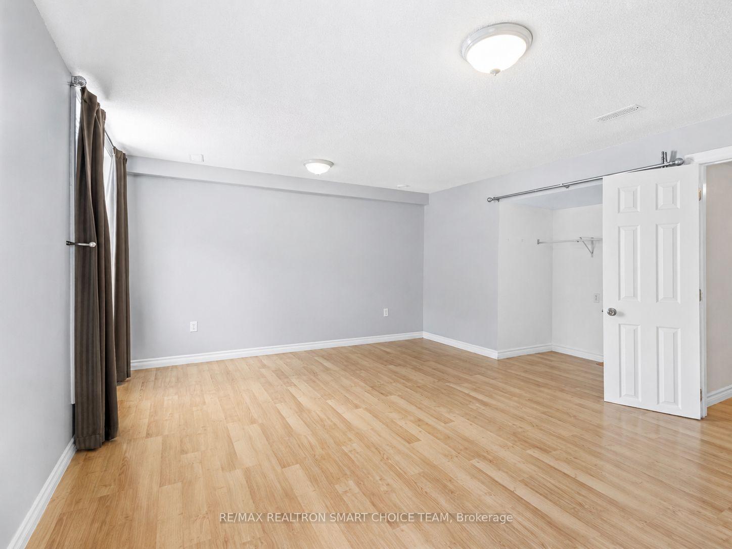 Photo 32 of 971 Oakview Avenue, Kingston, South of Taylor-Kidd Blvd — HOMEH