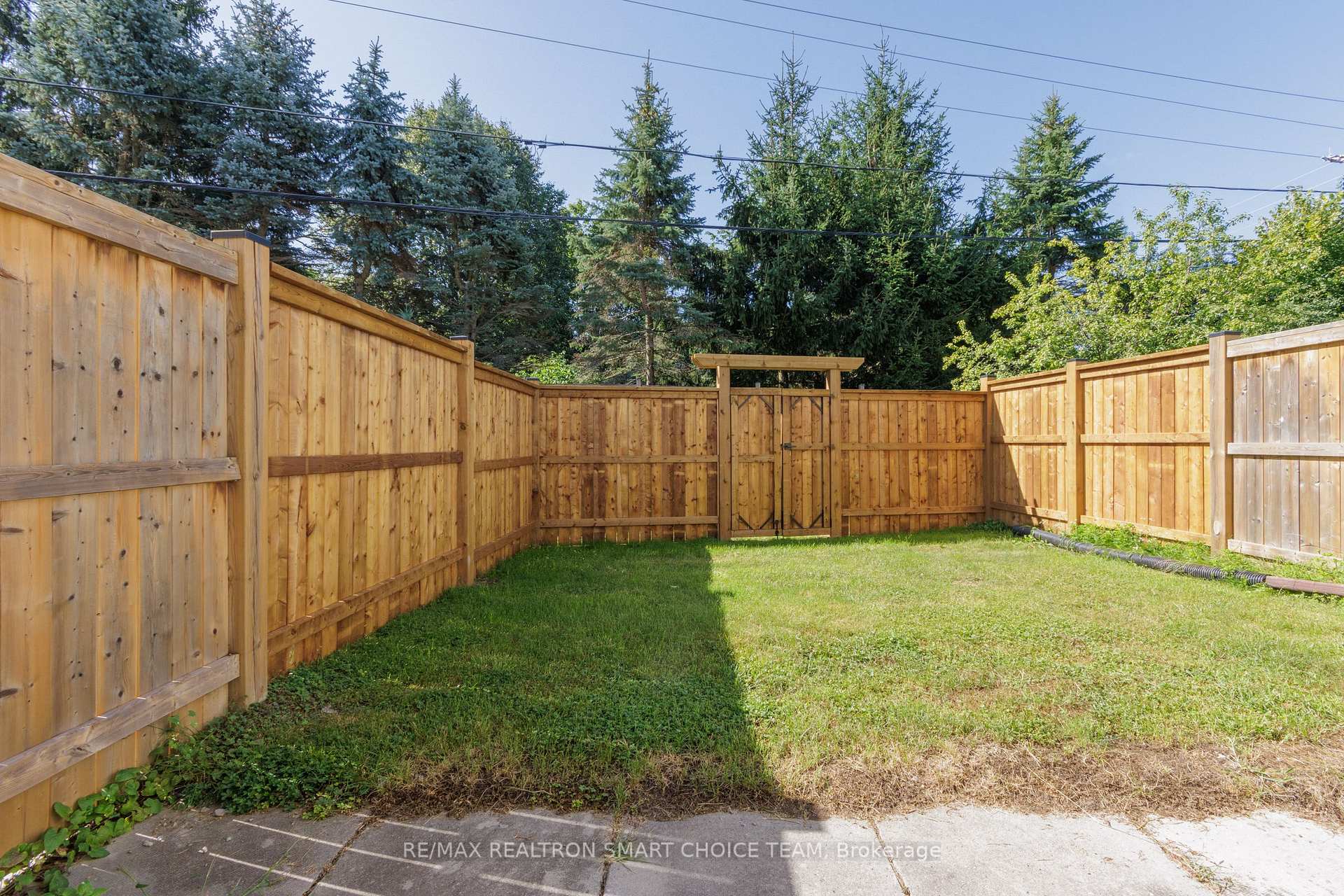 Photo 37 of 971 Oakview Avenue, Kingston, South of Taylor-Kidd Blvd — HOMEH
