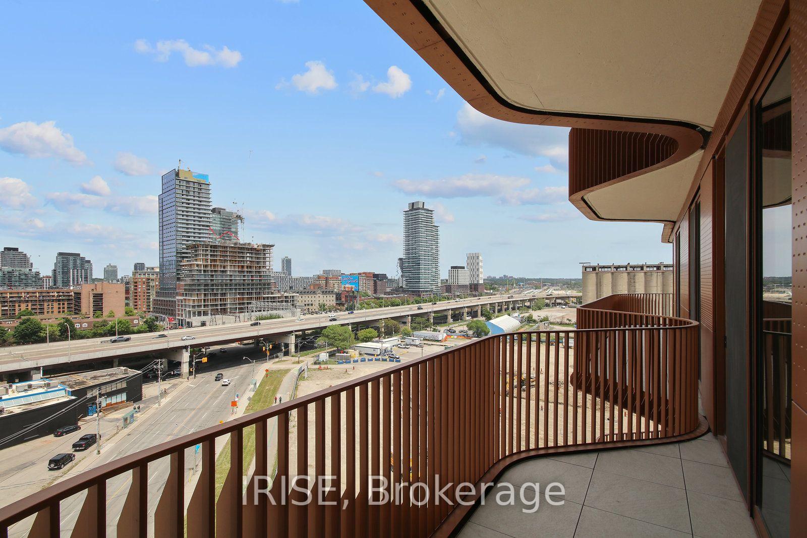 Photo 18 of Unit 929, 155 Merchants' Wharf, Toronto, Waterfront Communities — HOMEH
