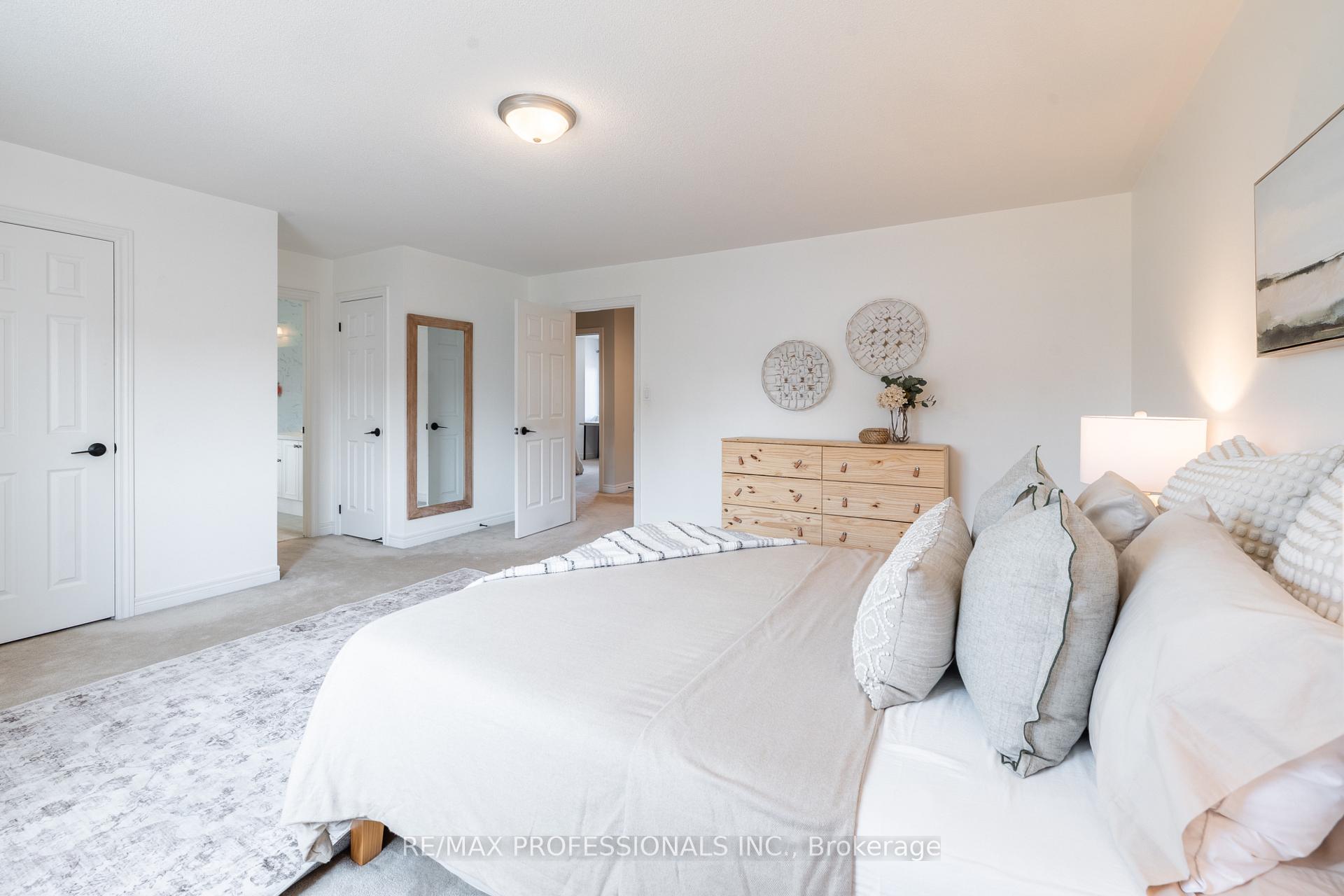 Photo 18 of 1245 Newell Street, Milton, Dempsey — HOMEH