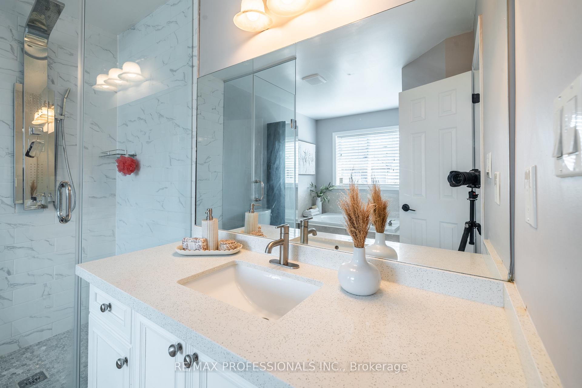 Photo 19 of 1245 Newell Street, Milton, Dempsey — HOMEH