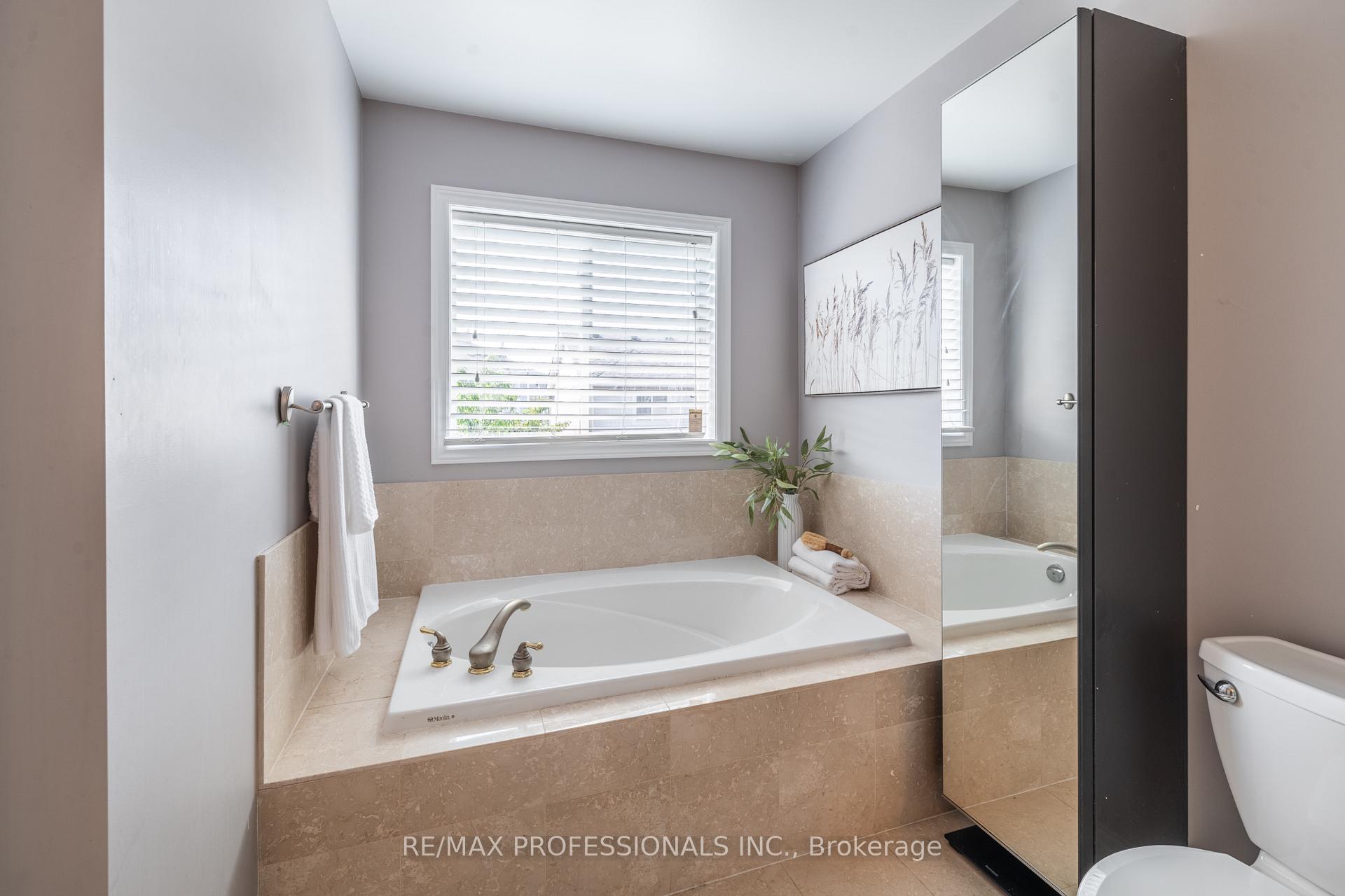 Photo 21 of 1245 Newell Street, Milton, Dempsey — HOMEH
