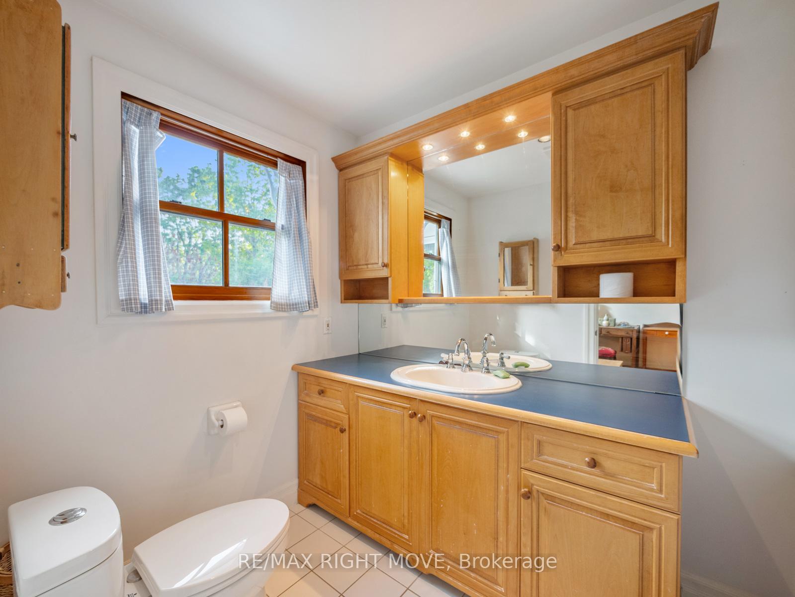 Photo 38 of 7135 Pond Street, Mississauga, Meadowvale Village — HOMEH