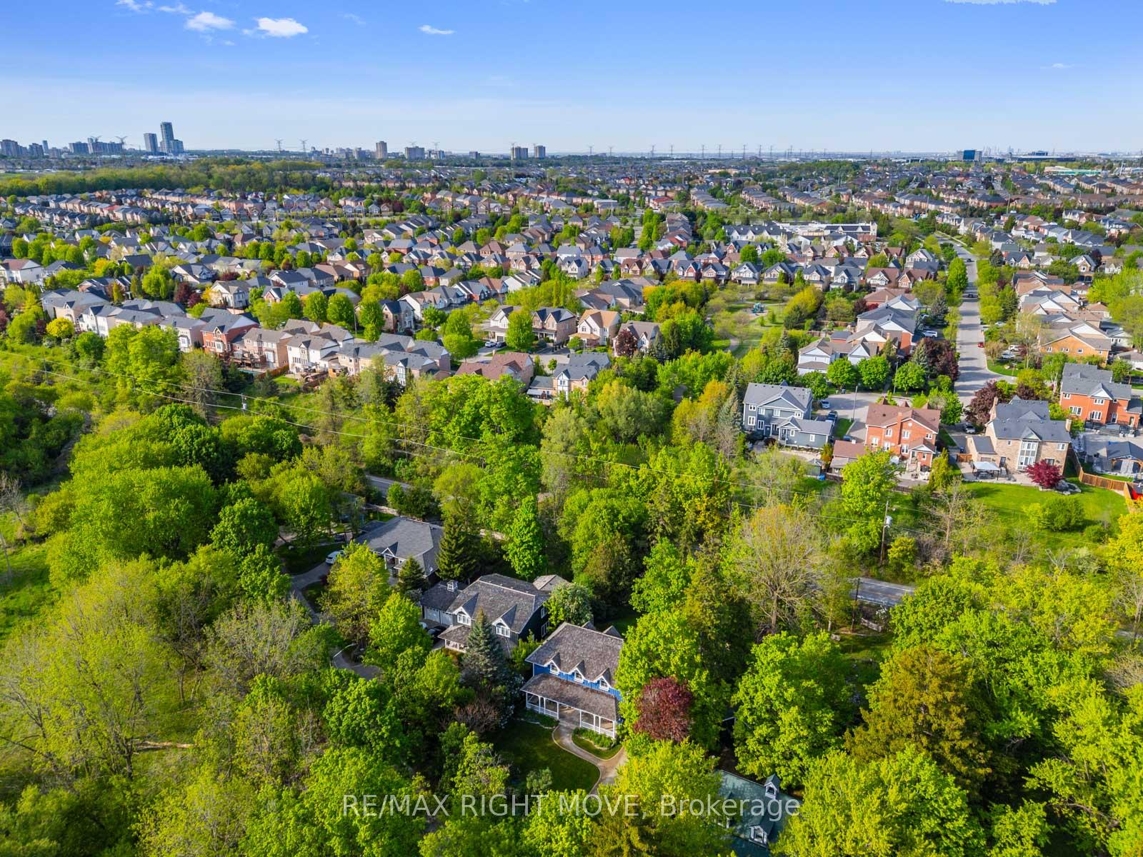 Photo 49 of 7135 Pond Street, Mississauga, Meadowvale Village — HOMEH