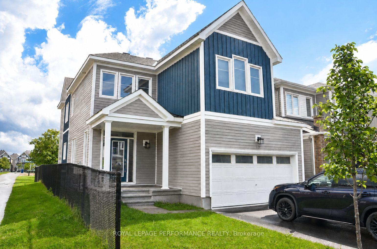 Photo of 119 Hackamore Crescent