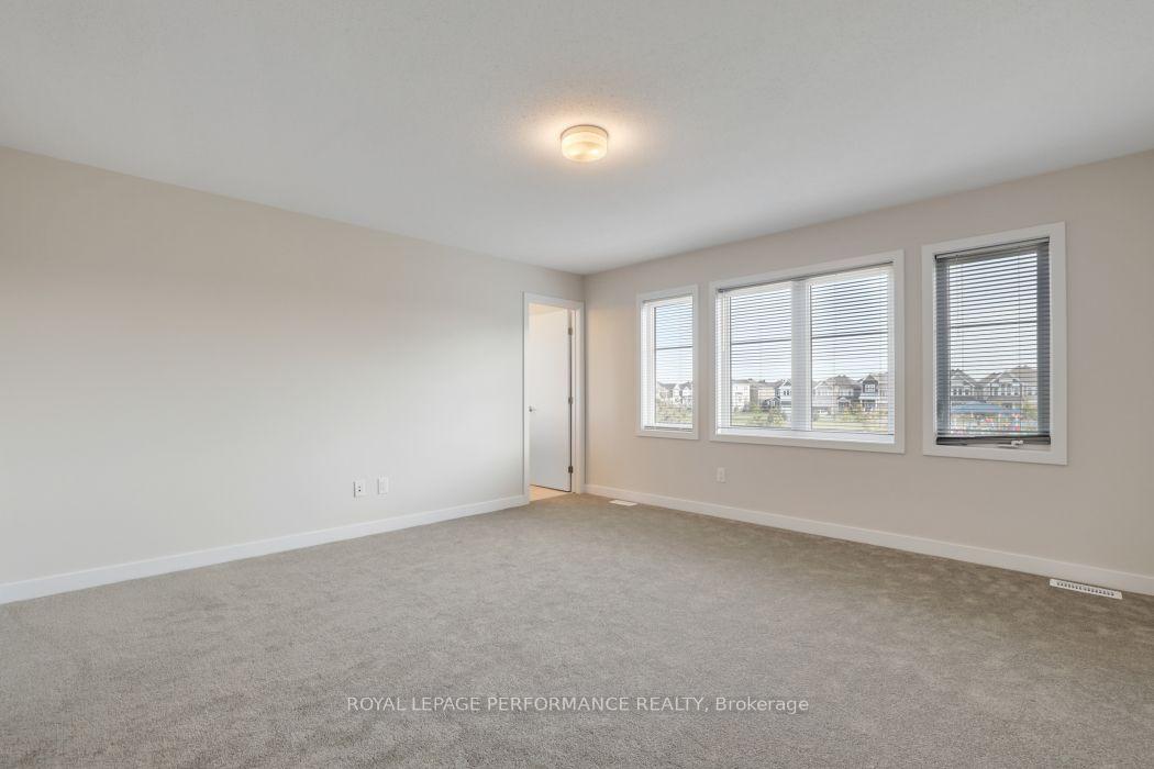 Photo 18 of 119 Hackamore Crescent, Ottawa, Goulbourn Twp From Franktown Rd/South To Rideau — HOMEH