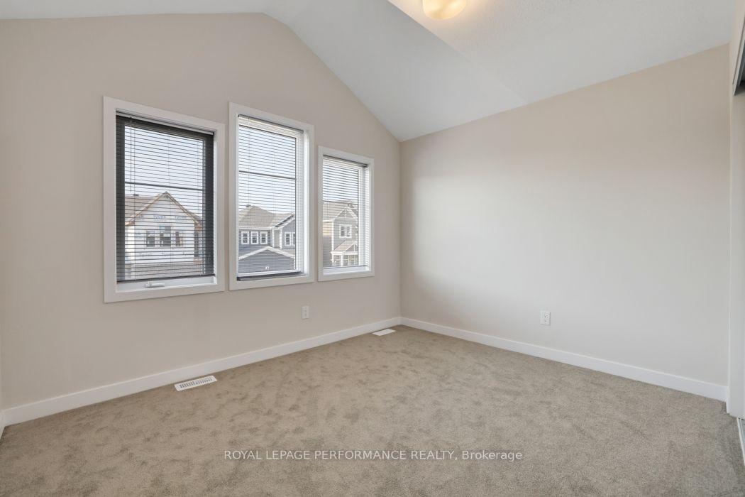 Photo 22 of 119 Hackamore Crescent, Ottawa, Goulbourn Twp From Franktown Rd/South To Rideau — HOMEH