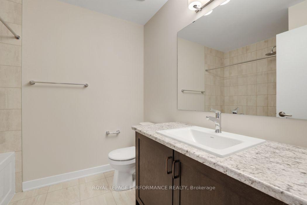 Photo 24 of 119 Hackamore Crescent, Ottawa, Goulbourn Twp From Franktown Rd/South To Rideau — HOMEH