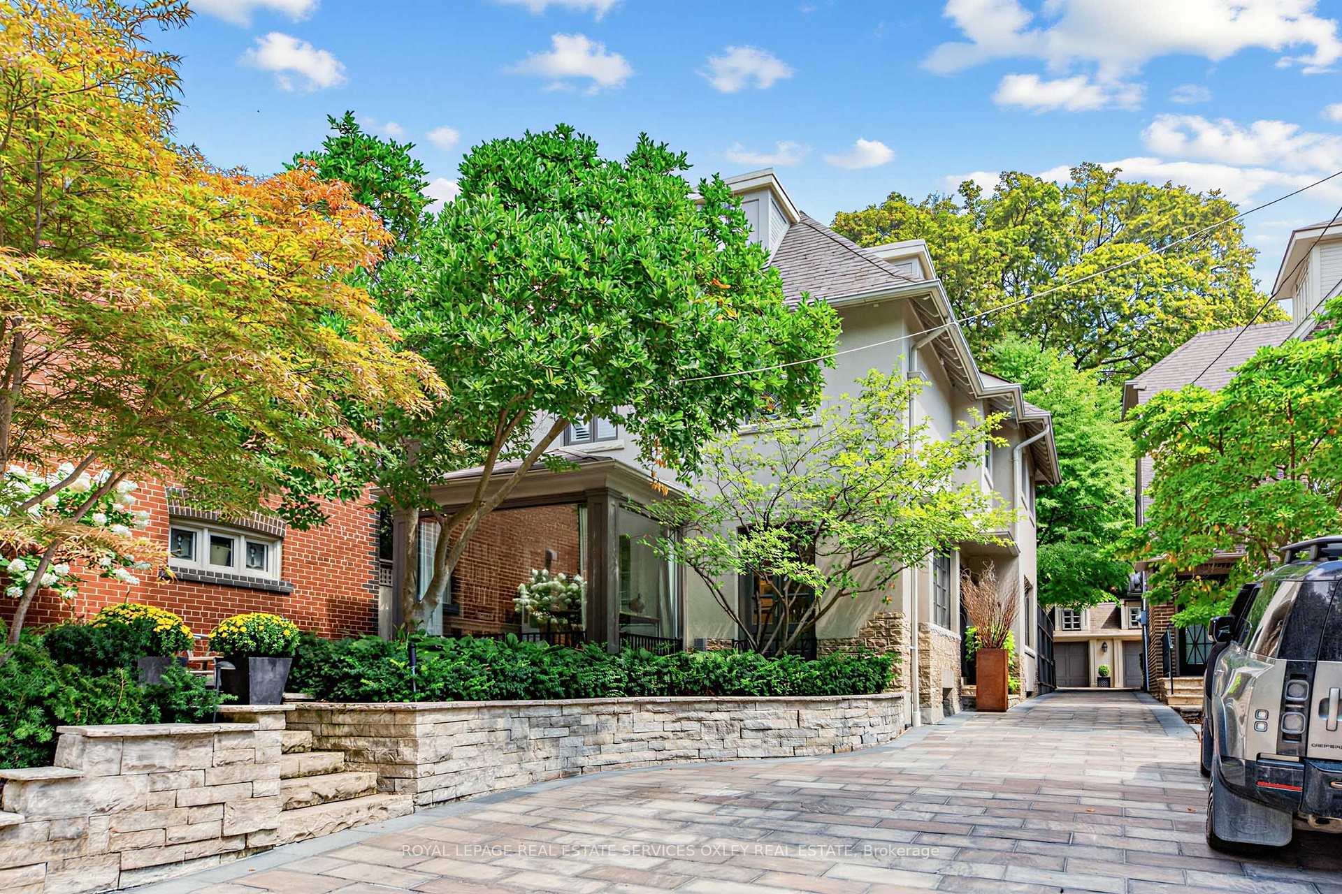 Photo 1 of 113 Inglewood Drive, Toronto, Rosedale-Moore Park — HOMEH